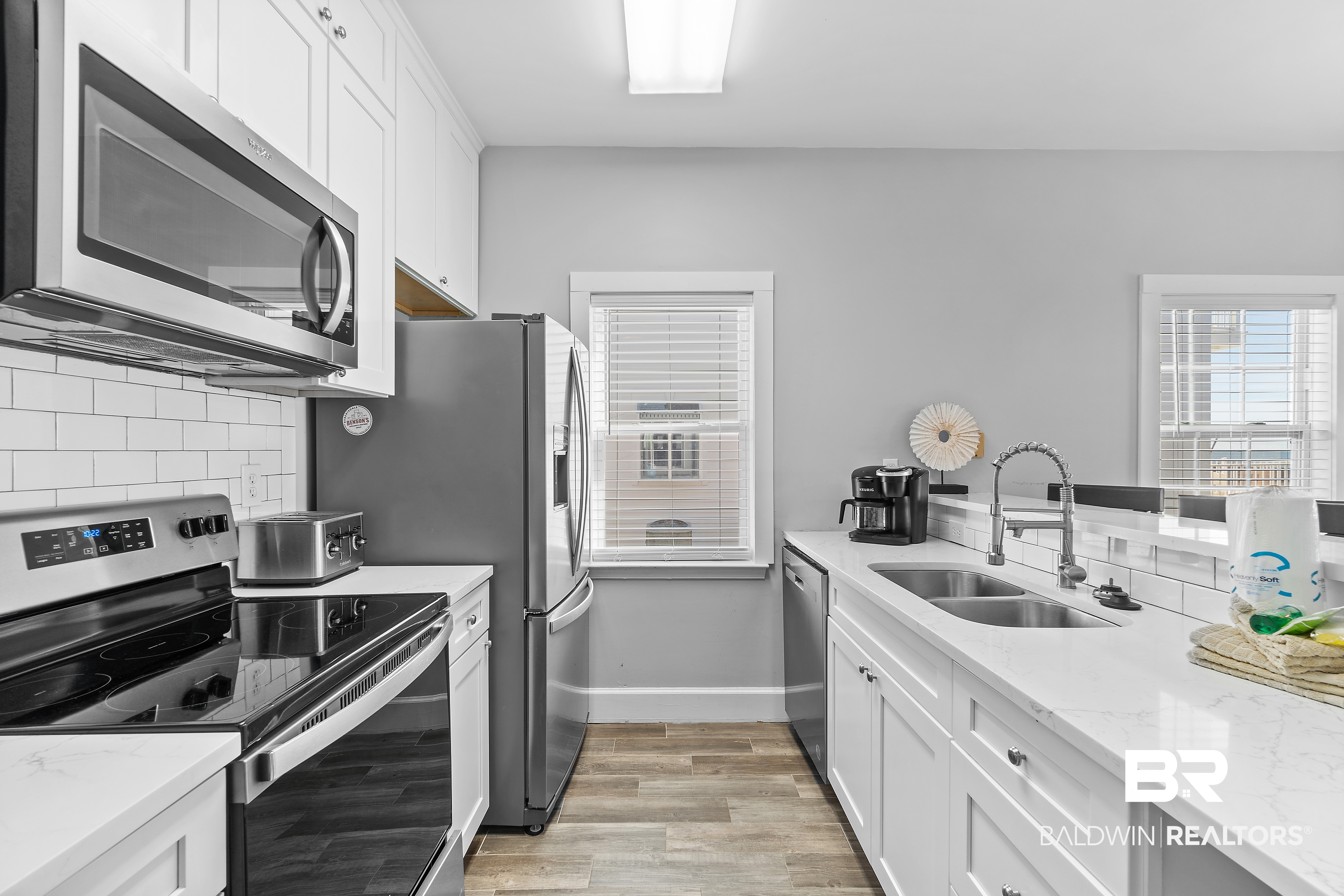 407721 | Photo 19