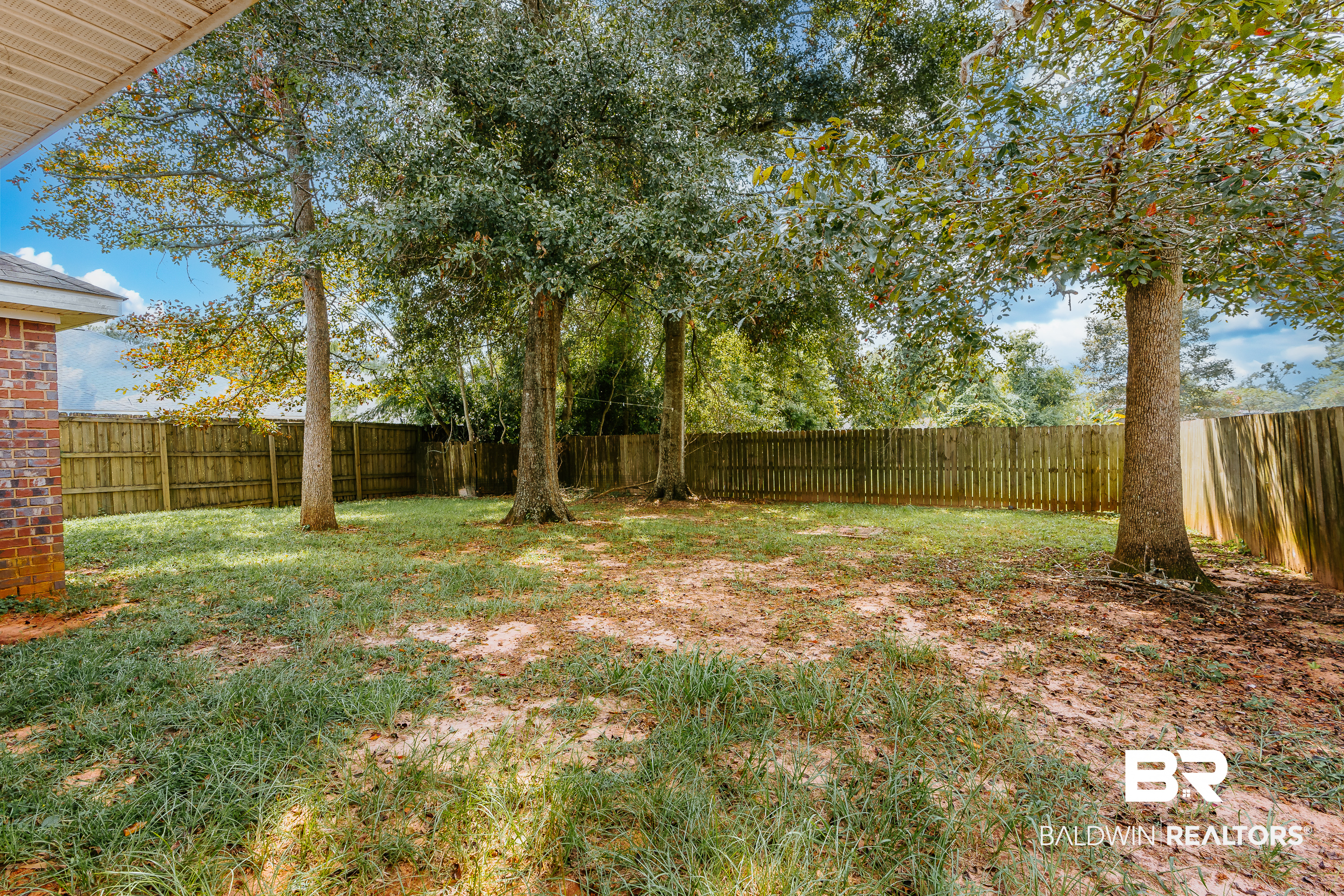 411102 | Photo 26
