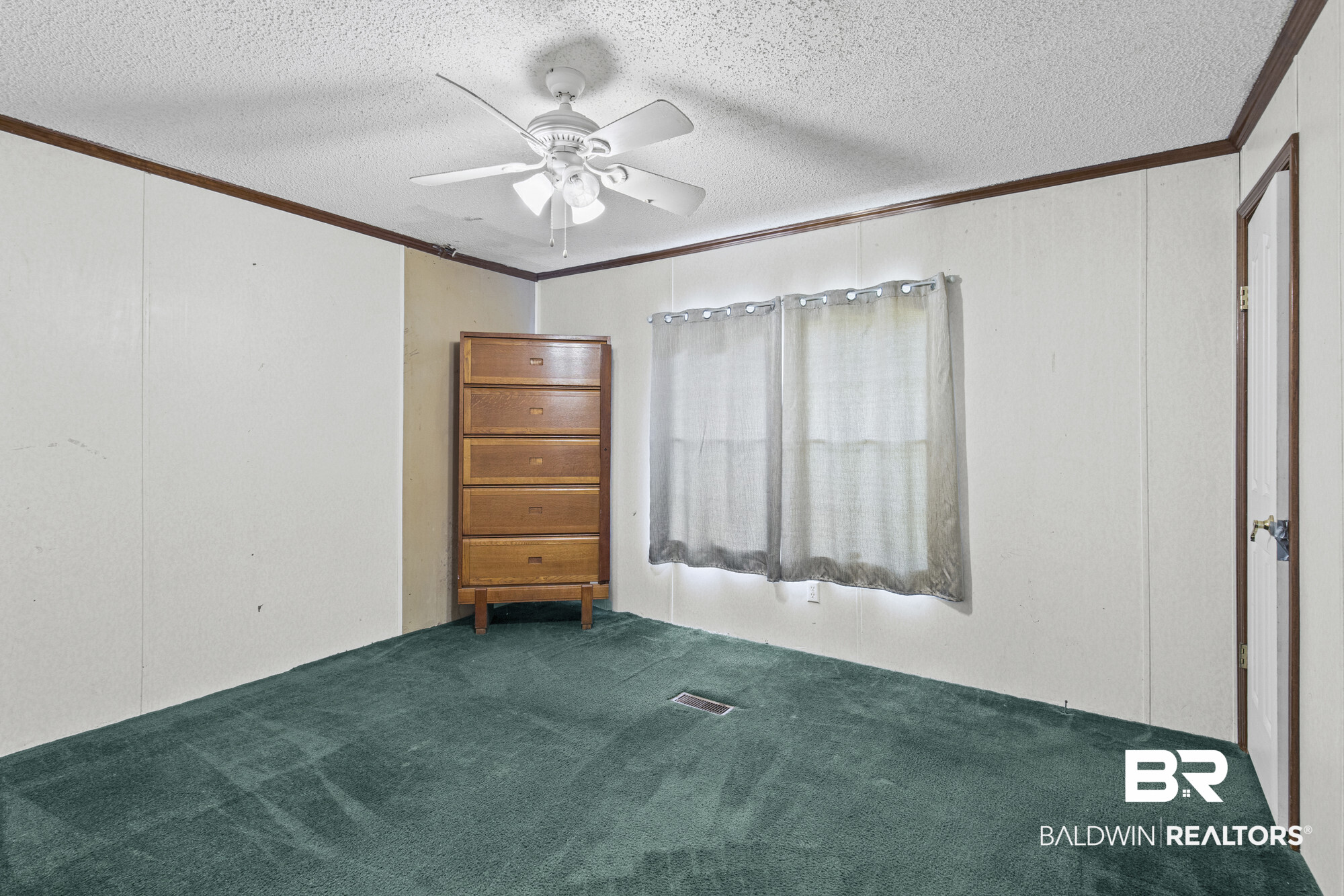 410648 | Photo 15