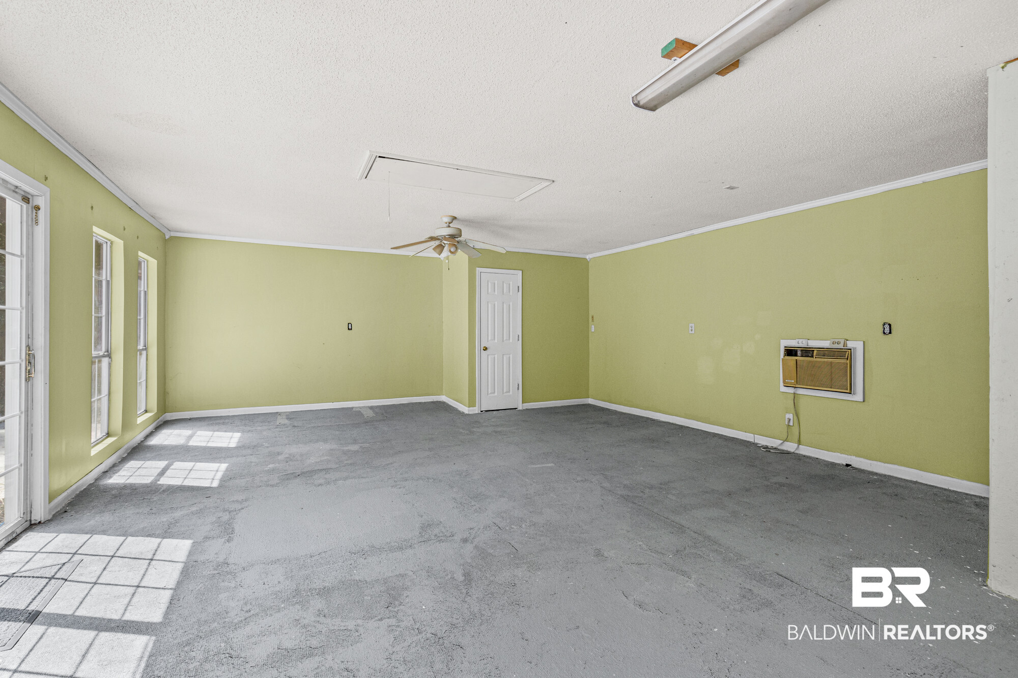 399211 | Photo 27