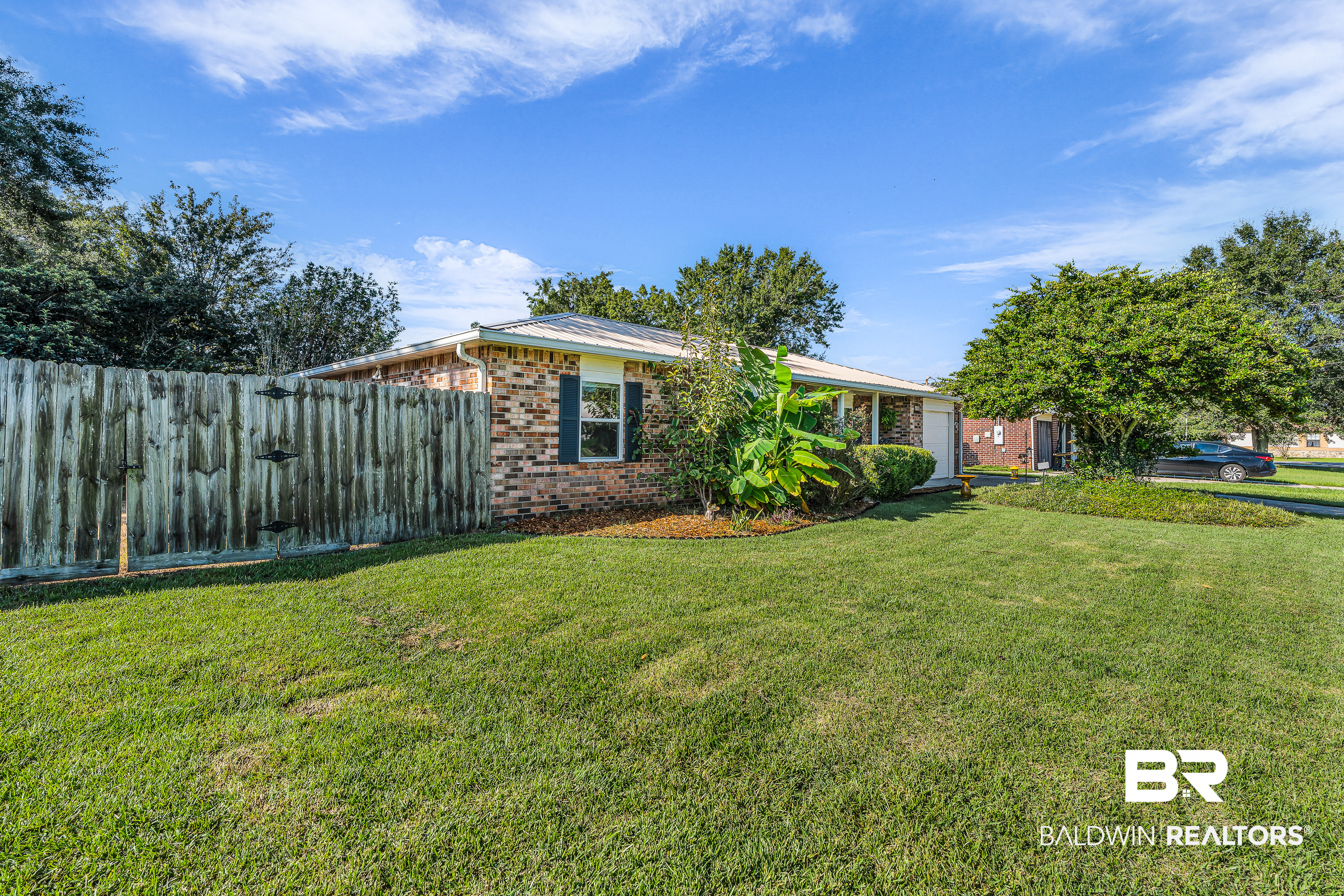 Photo 3 of Townhouse for sale at 425 Cedar Ct, Foley, AL 36535 | MLS# 411054 | Listing updated on 2026-09-24