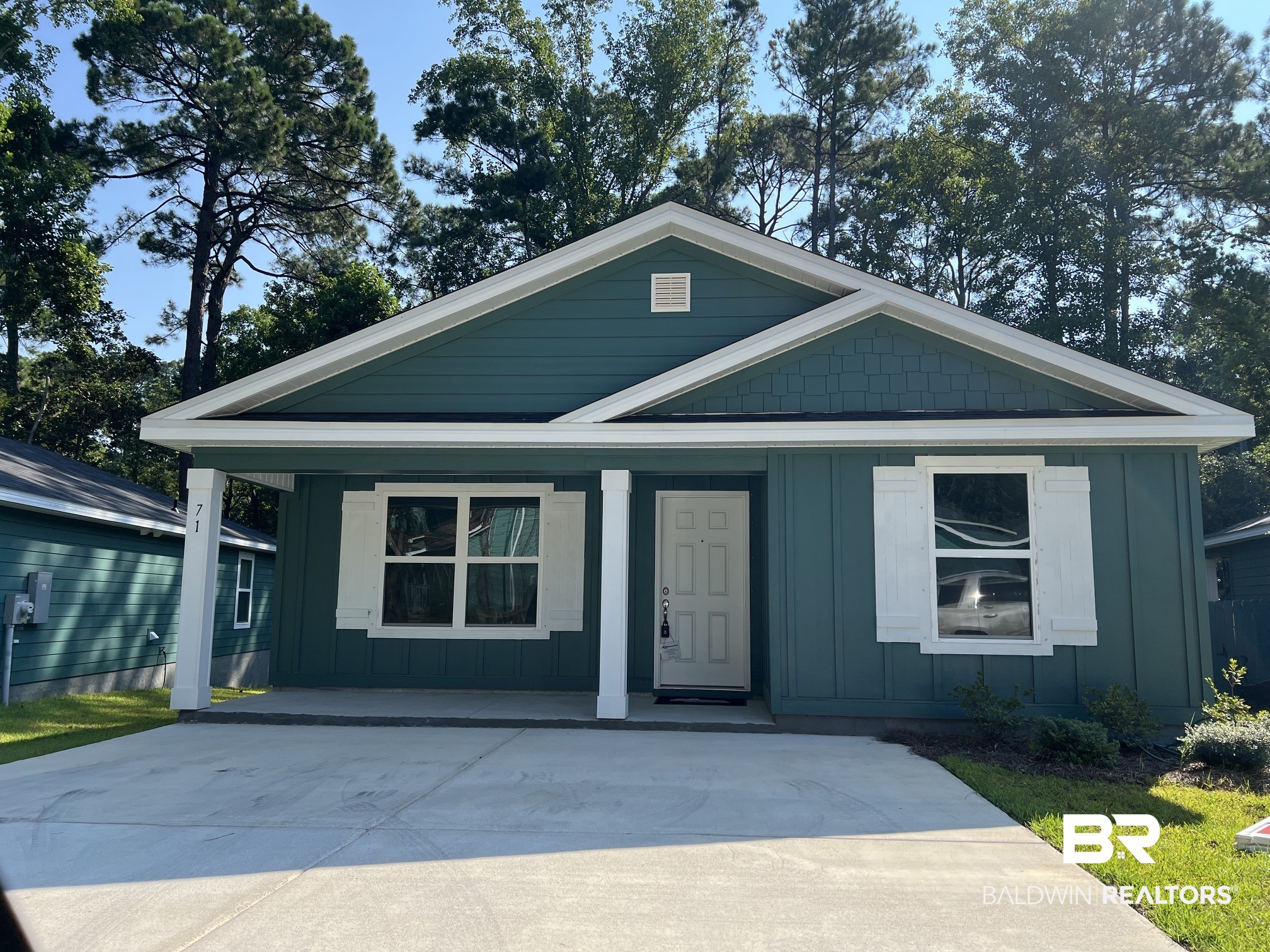 Single family home for sale at 71 Summer Oaks Dr, Daphne, AL 36526 | MLS# 387768