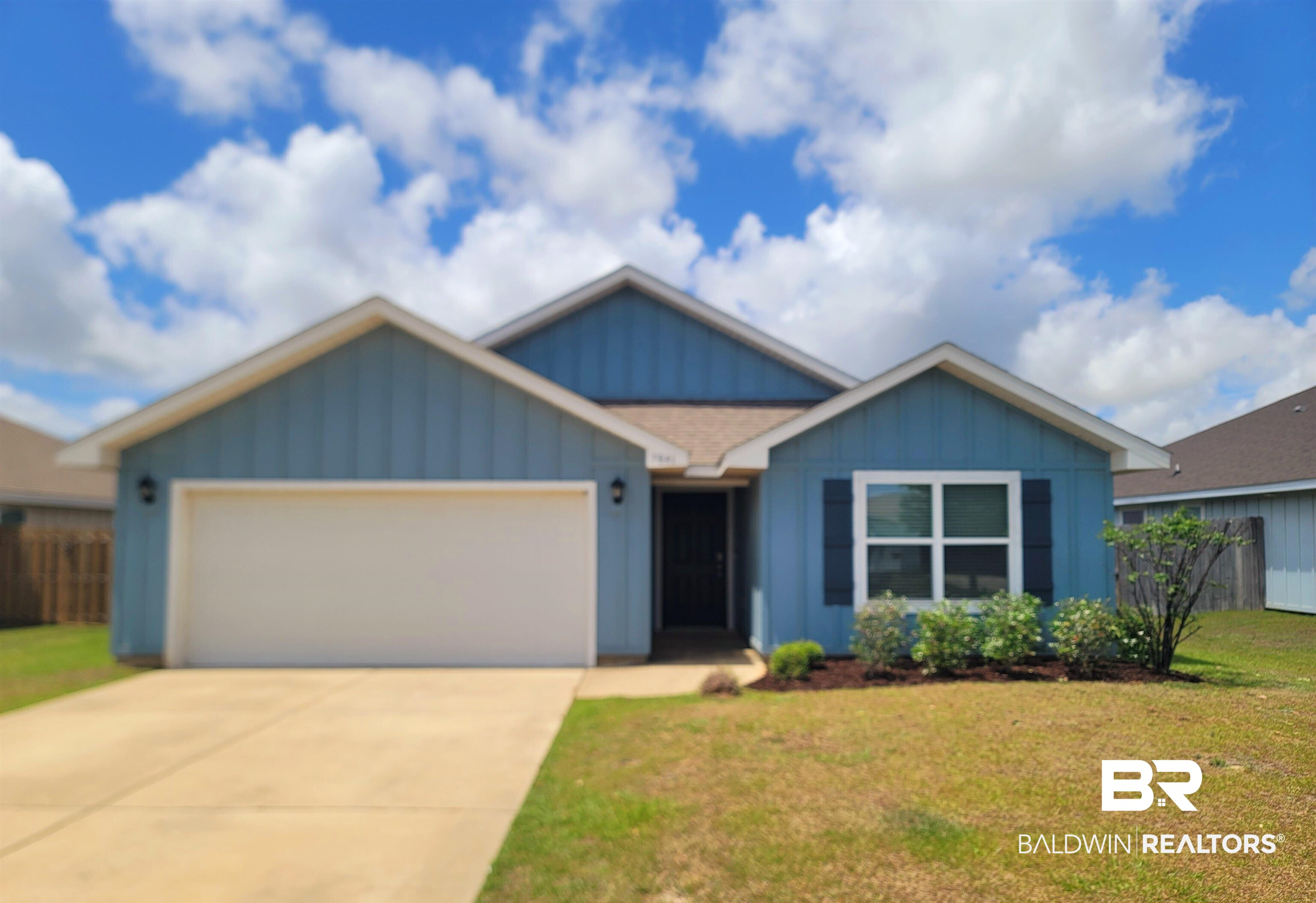Single family home for sale at 7041 Fuller St, Gulf Shores, AL 36542 | MLS# 411157