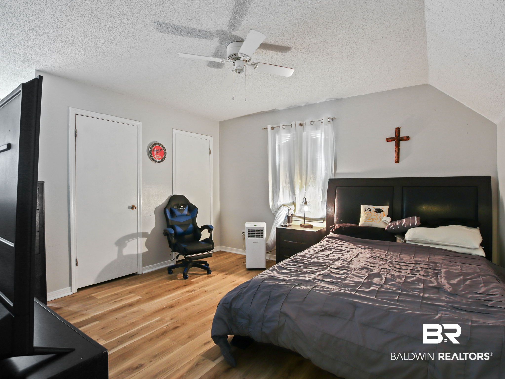 411158 | Photo 27