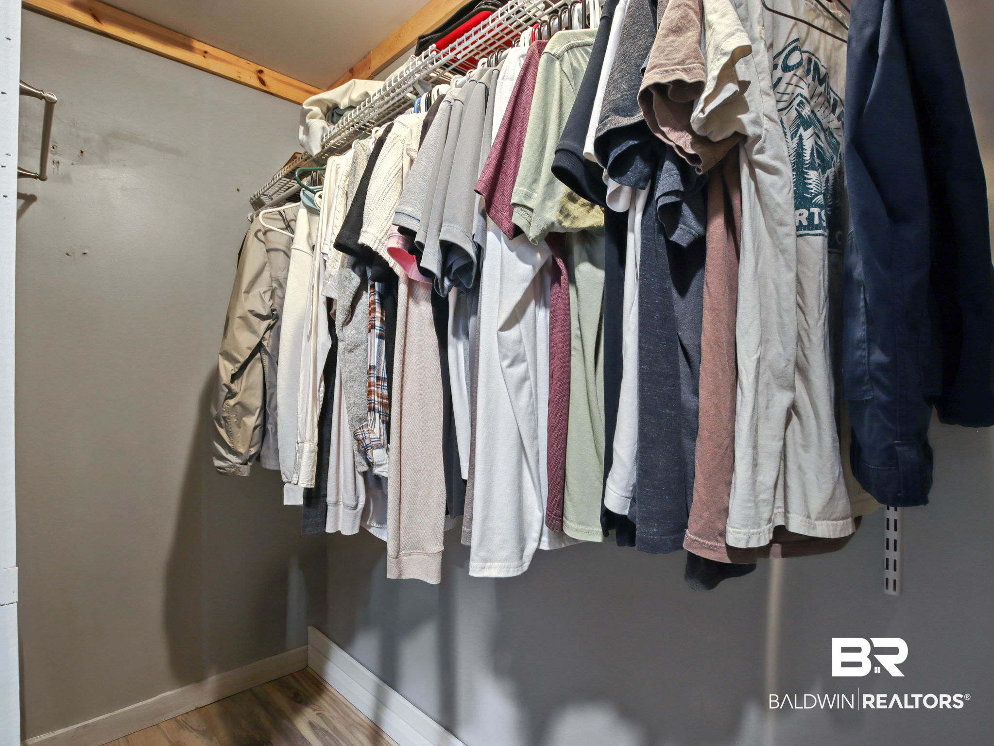 411158 | Photo 21