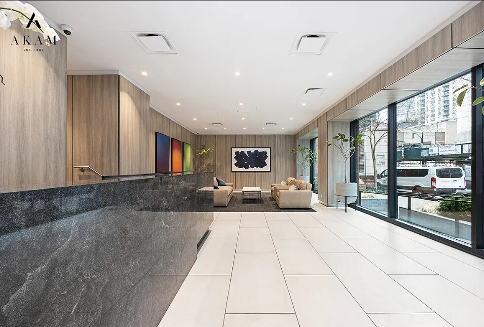 305 East 40th Street 6N Tudor City New York NY 10016