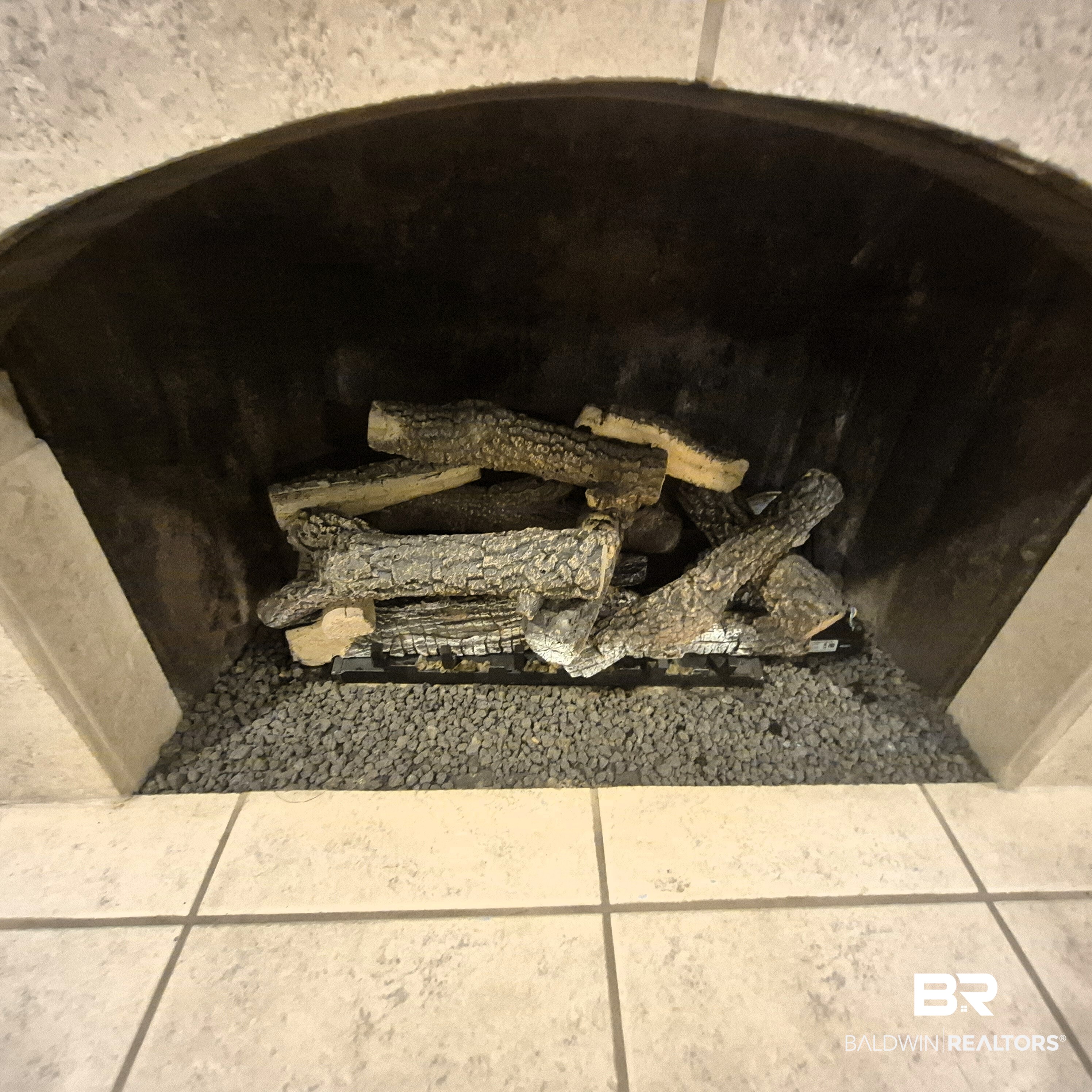 411227 | Photo 11