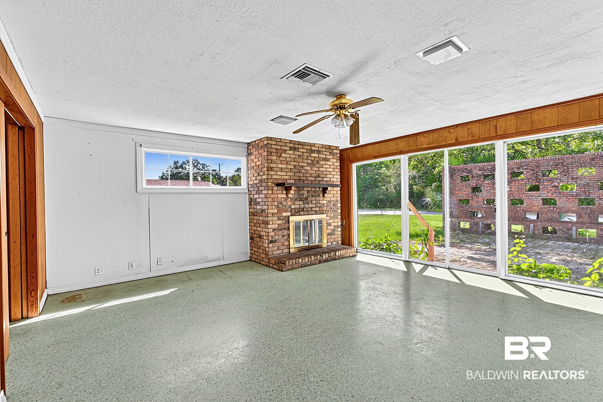 411175 | Photo 27