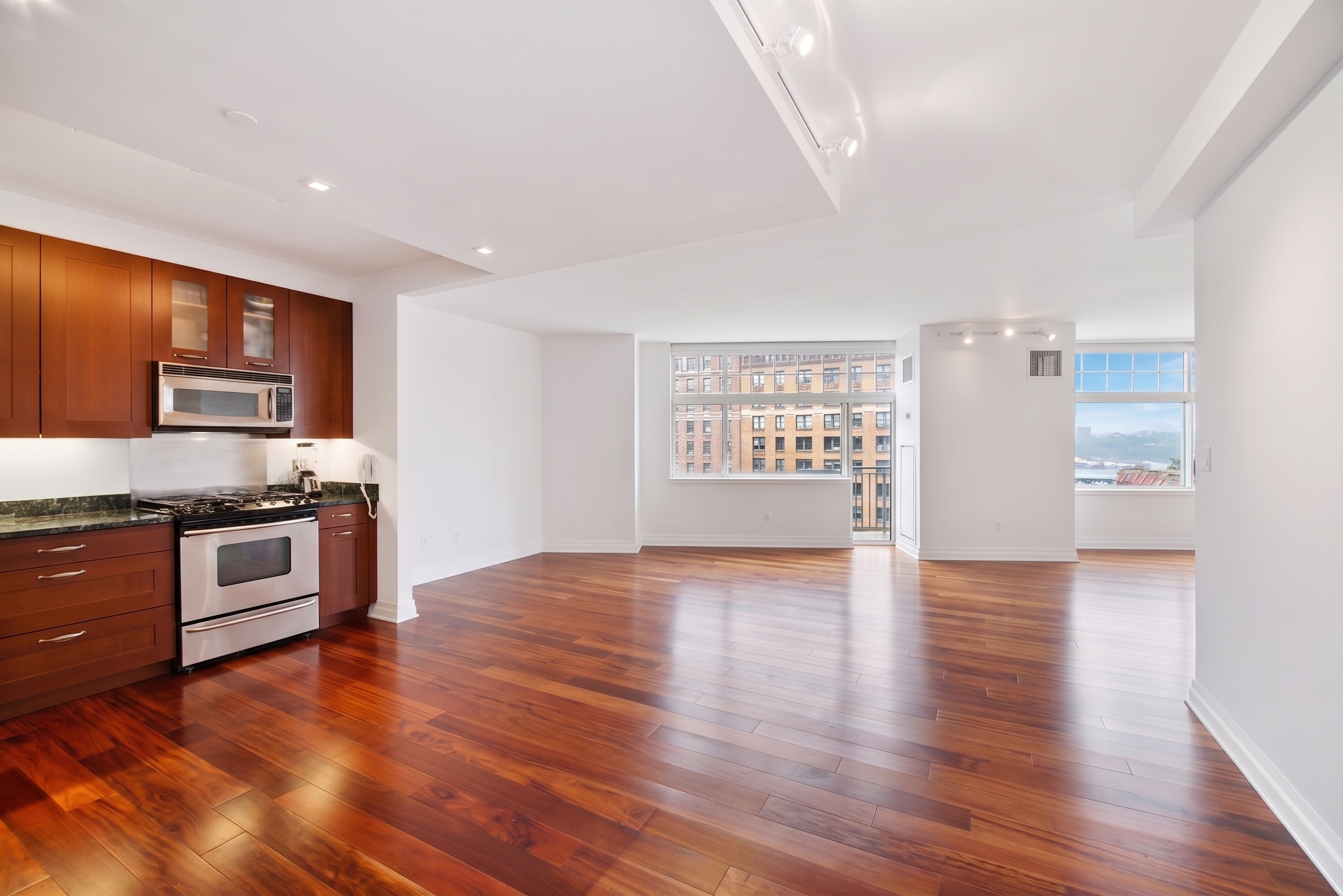 272 West 107th Street 11C Manhattan Valley New York NY 10025