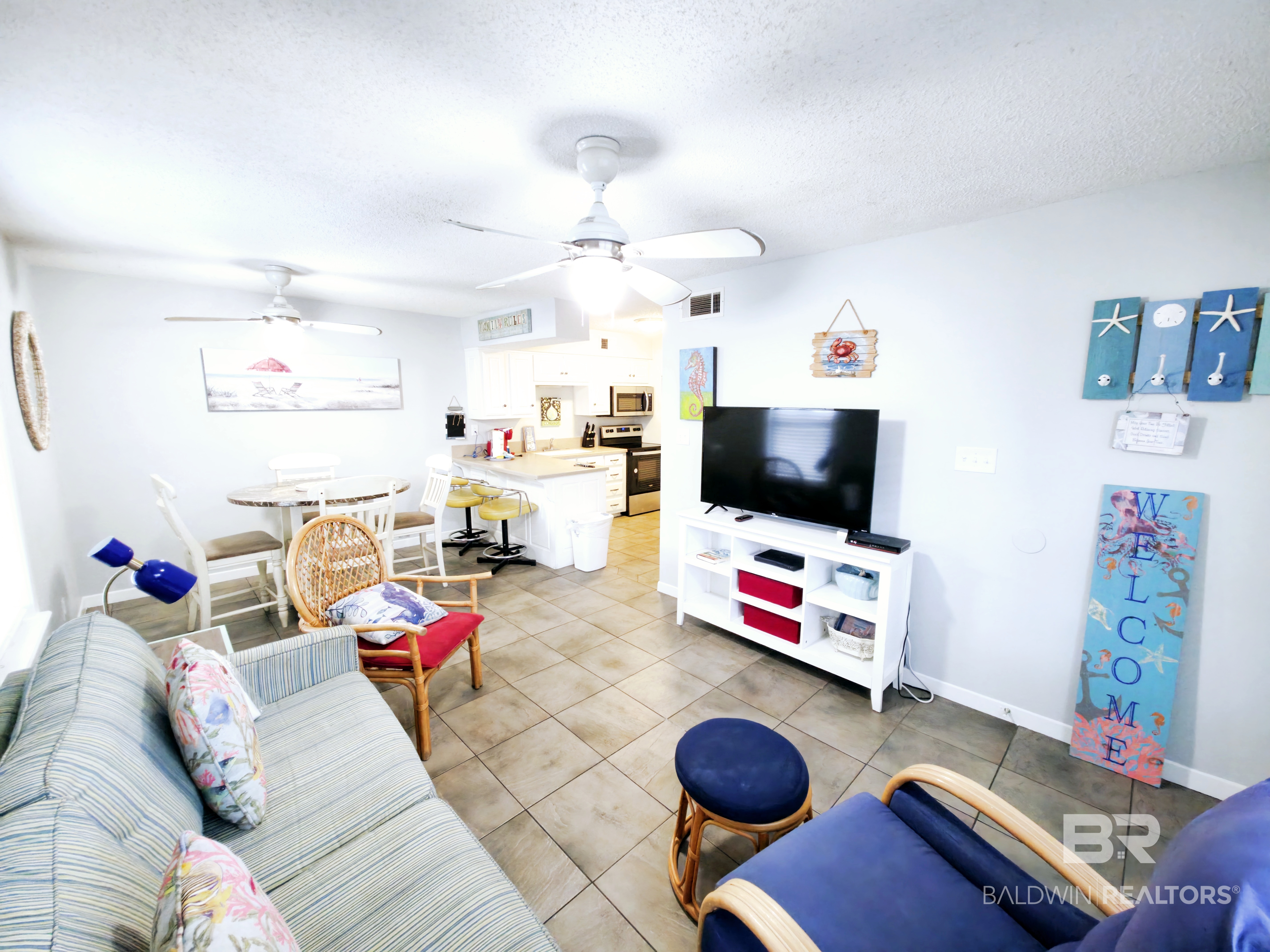 Photo 4 of Townhouse for sale at 1129 W Beach Blvd #206, Gulf Shores, AL 36542 | MLS# 396170 | Listing updated on 2026-09-29
