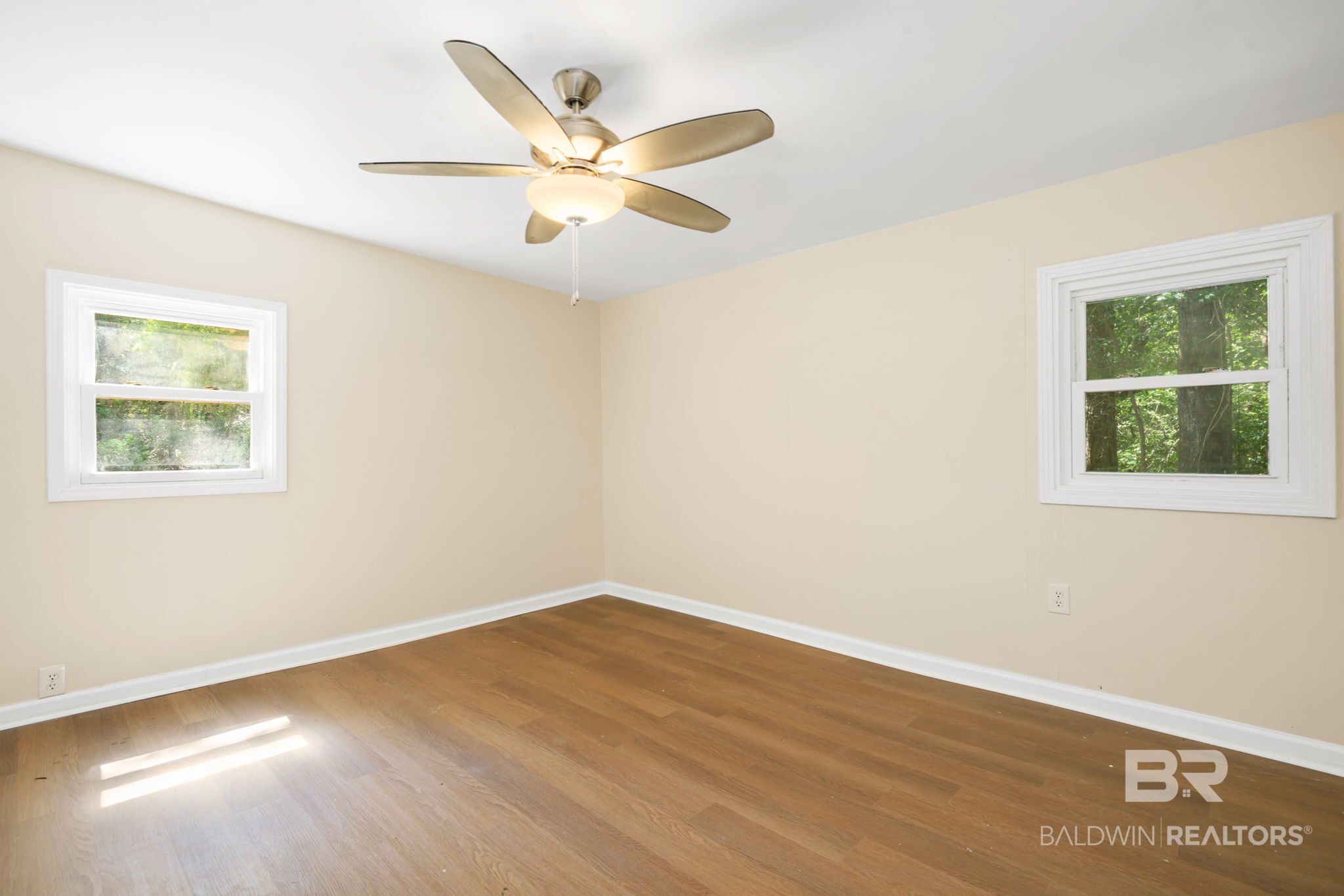 411314 | Photo 21