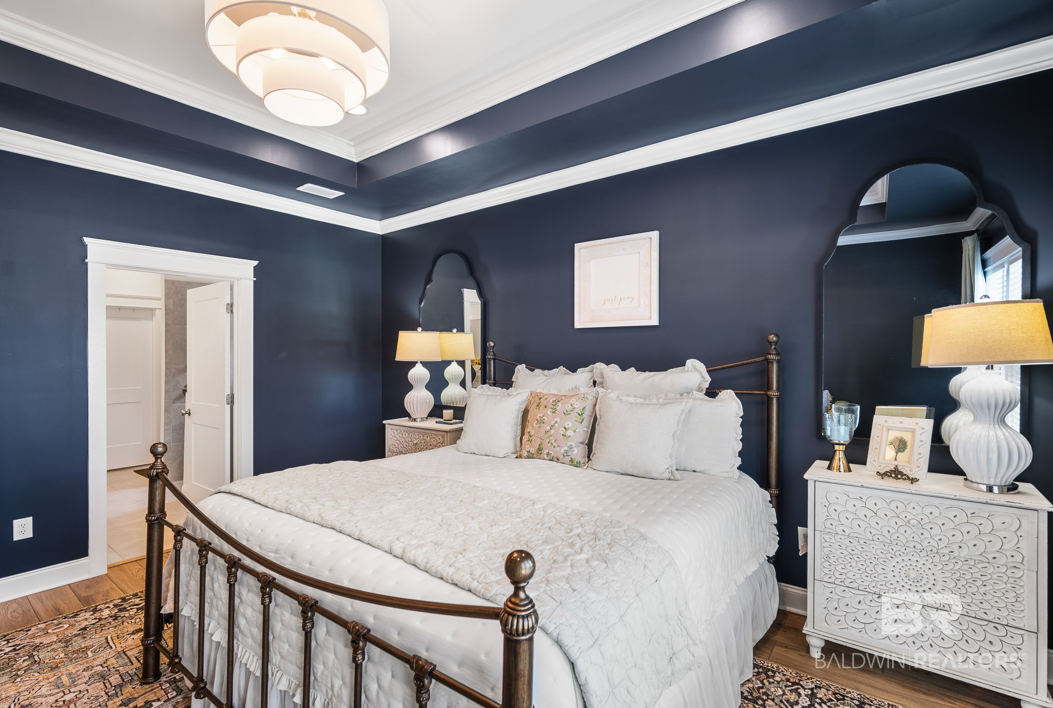 411371 | Photo 17