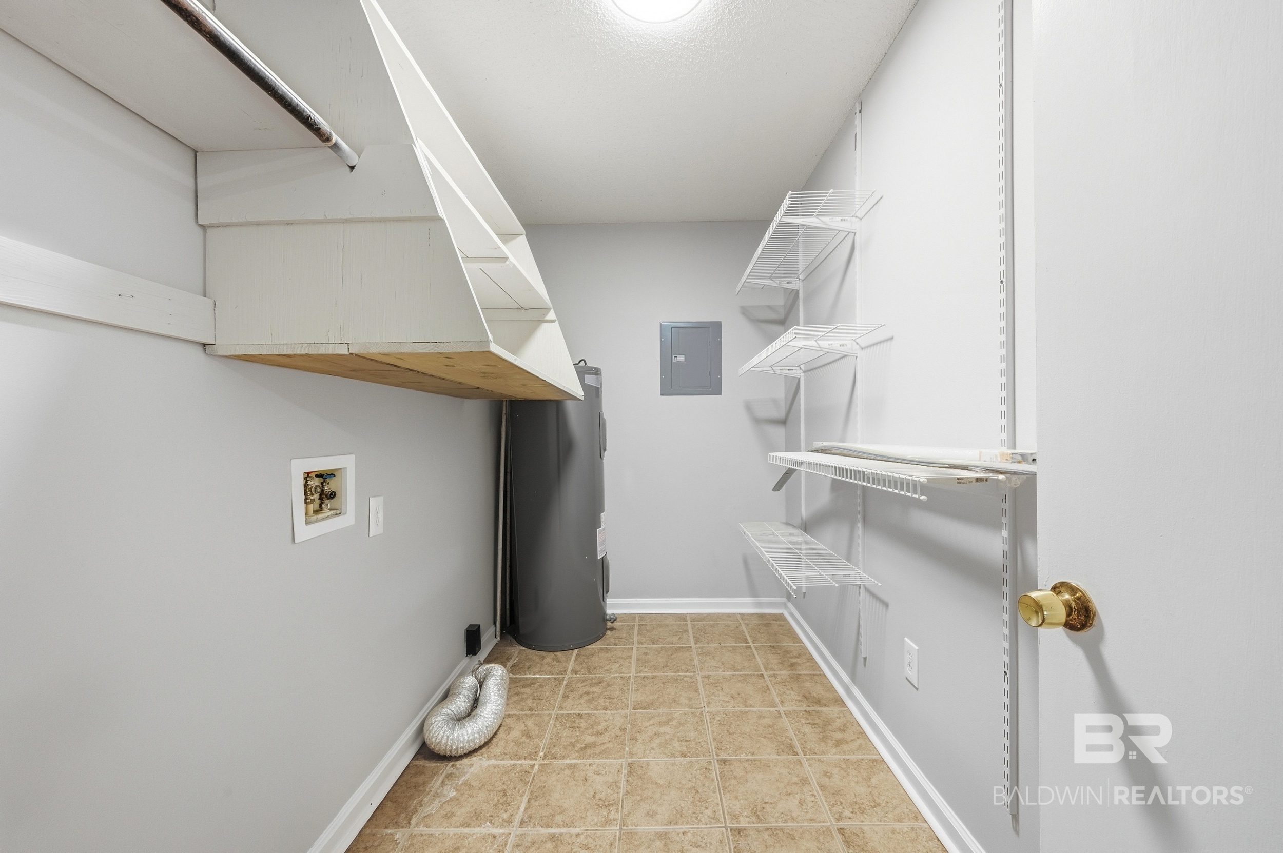 411341 | Photo 14