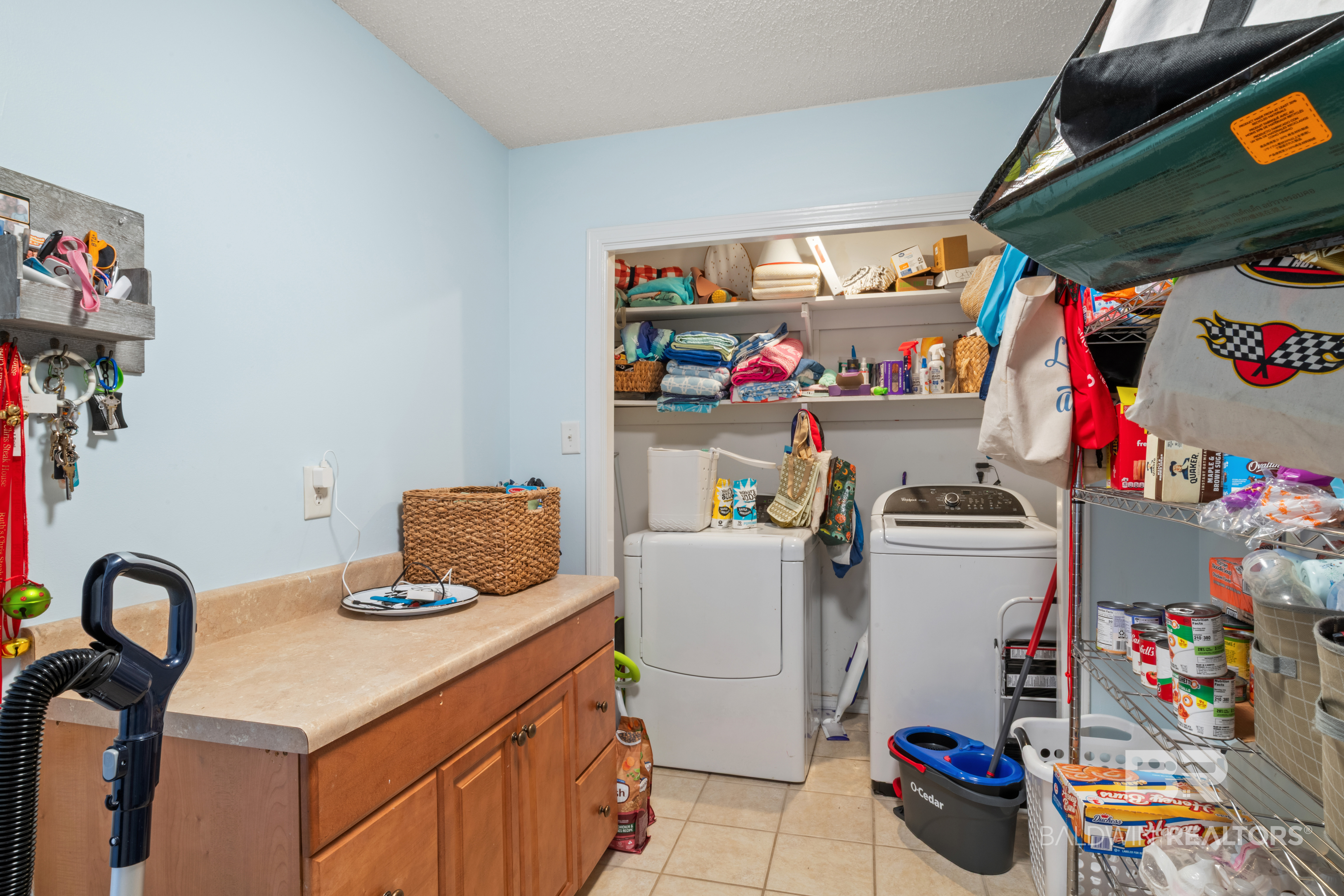411247 | Photo 27