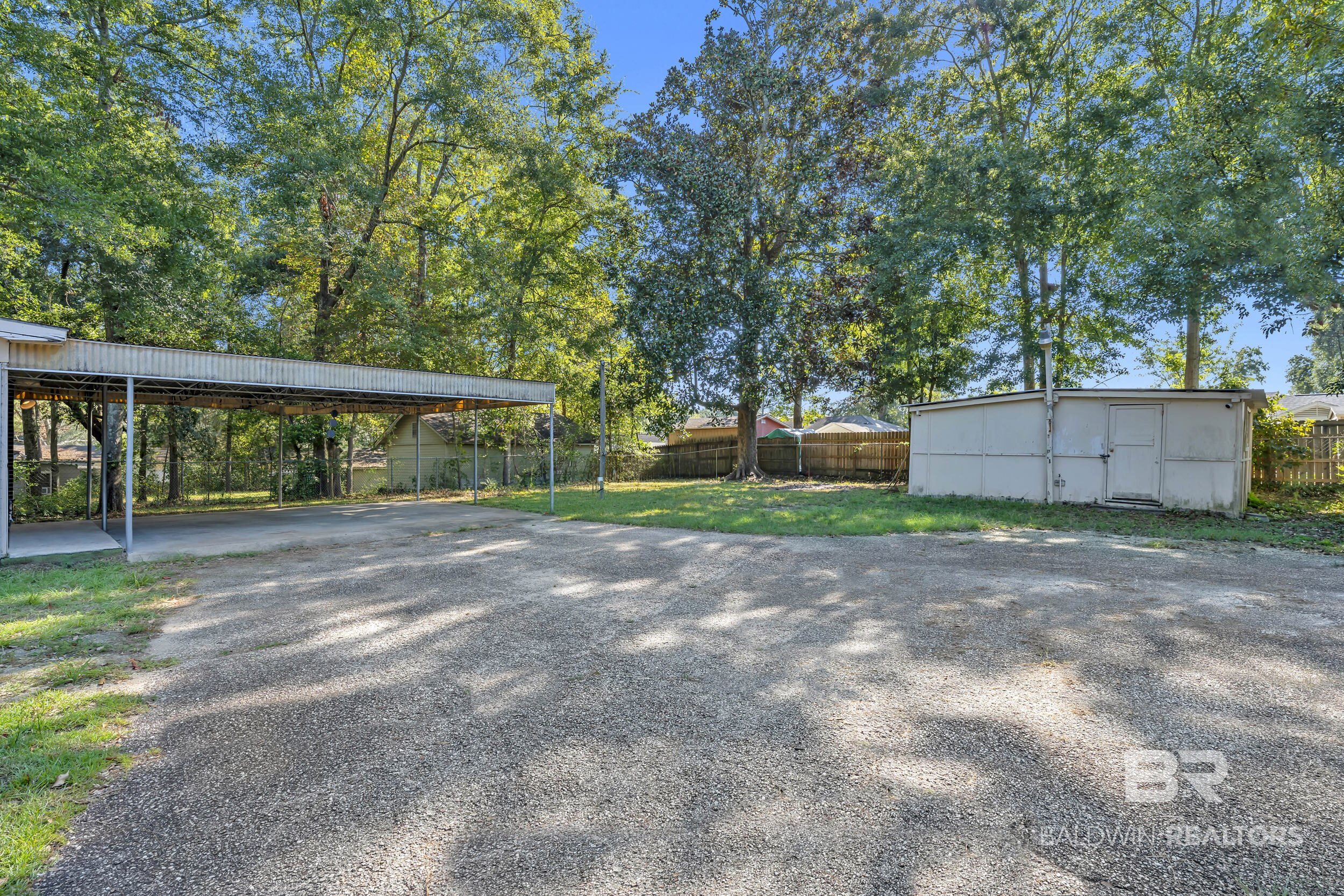 410405 | Photo 7