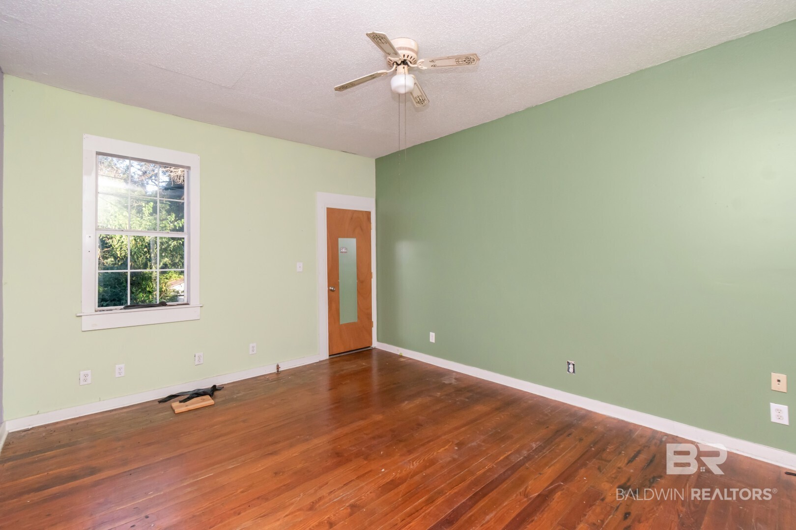 411237 | Photo 29