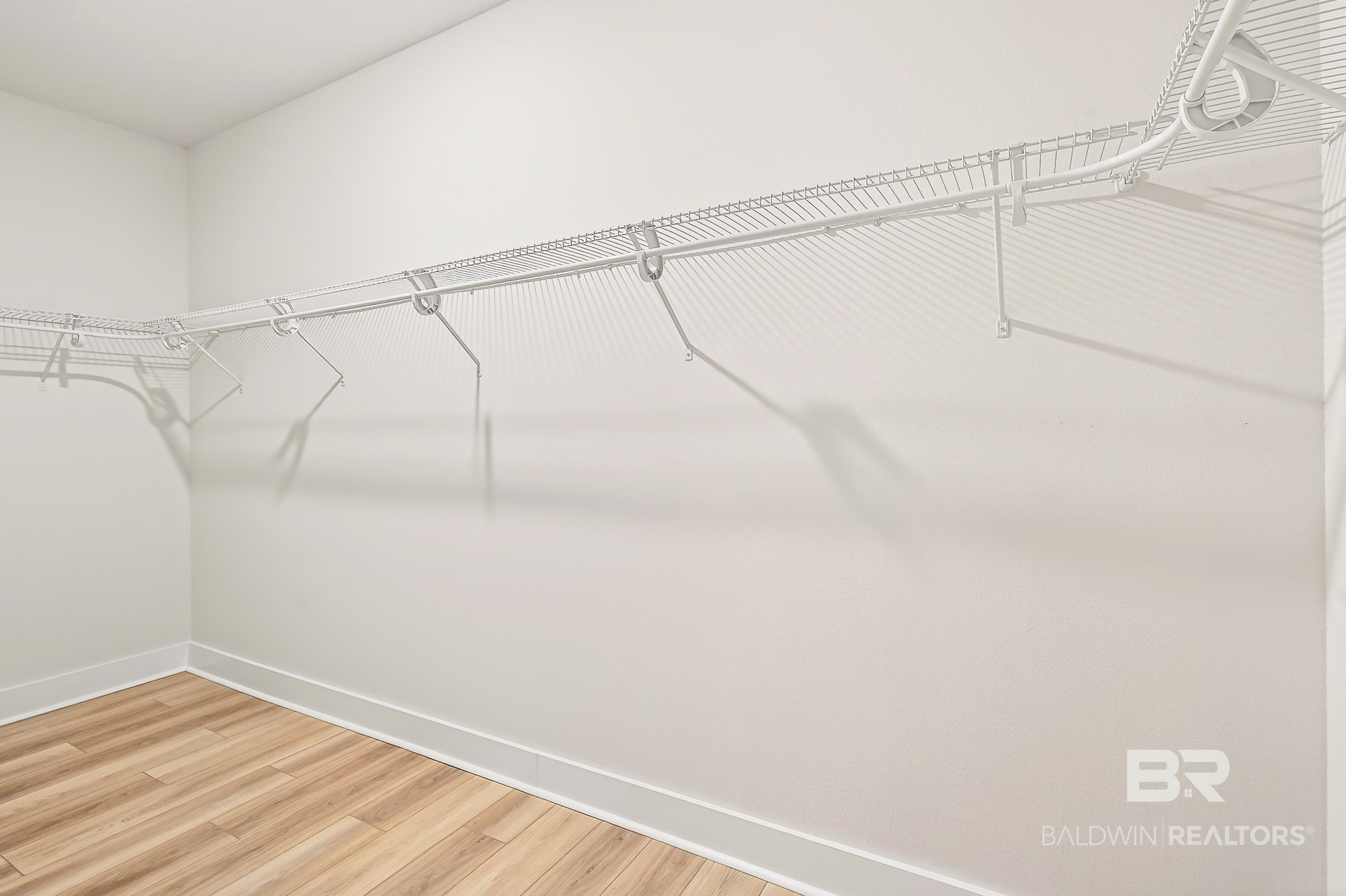 411442 | Photo 21