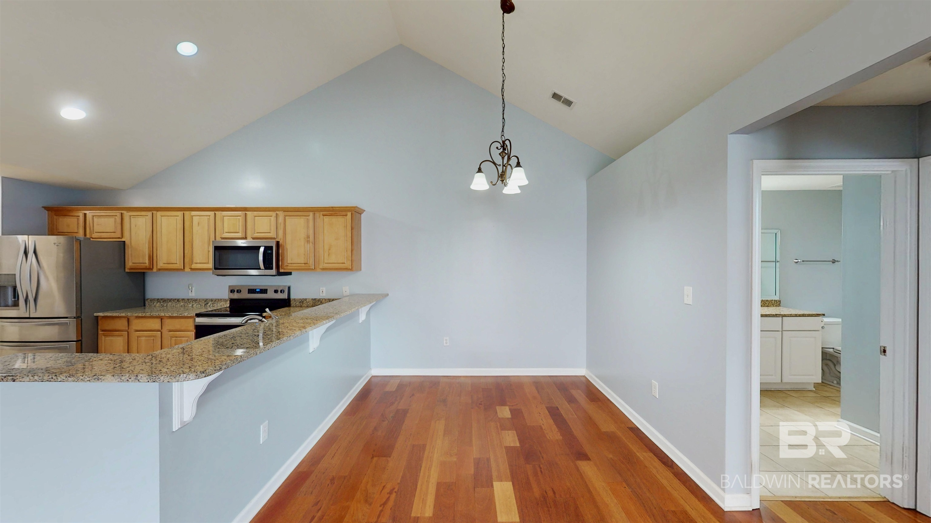 411499 | Photo 18