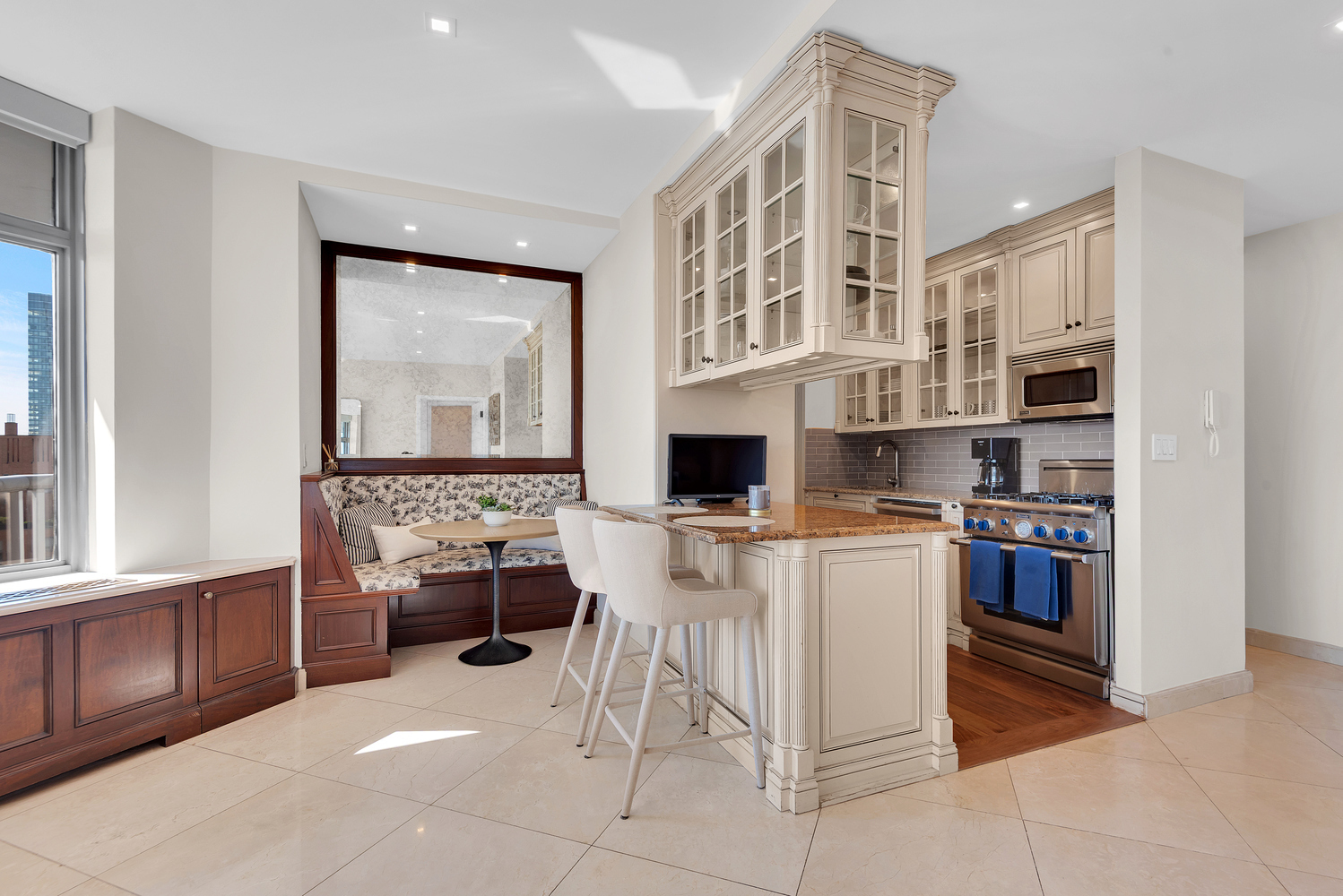 188 East 64th Street 3302 Upper East Side New York NY 10065
