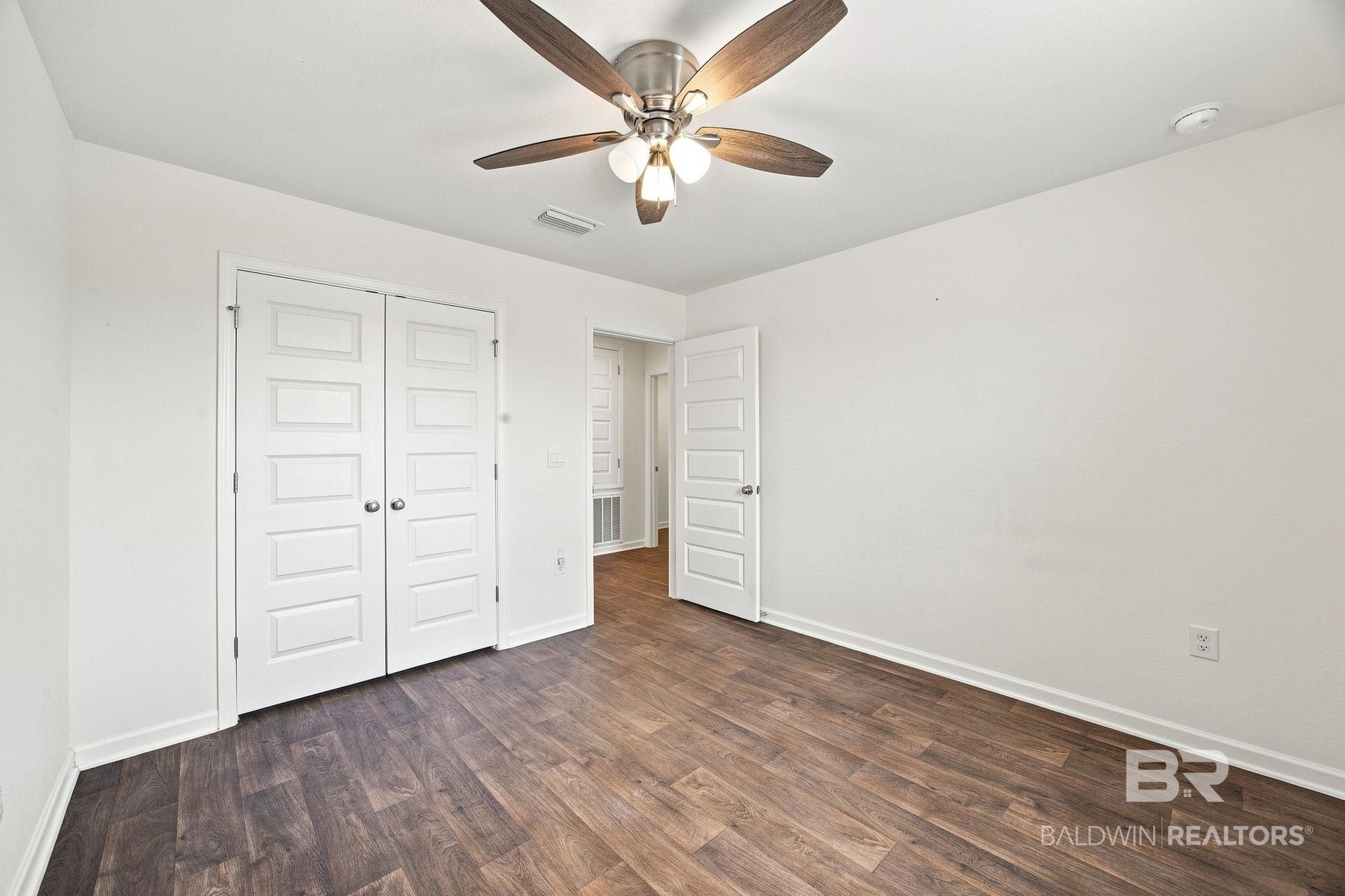 411526 | Photo 27