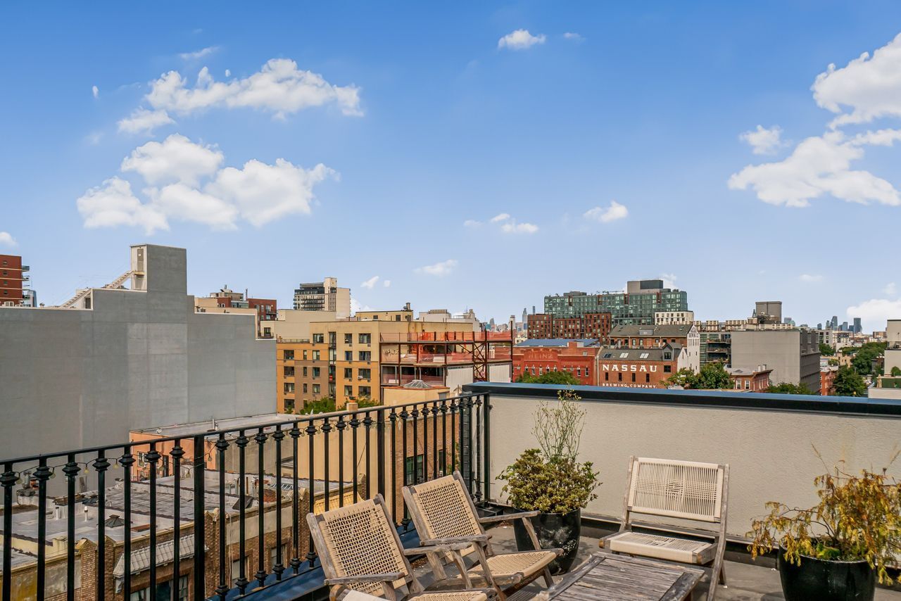 679 Franklin Avenue 202 Crown Heights Brooklyn NY 11238