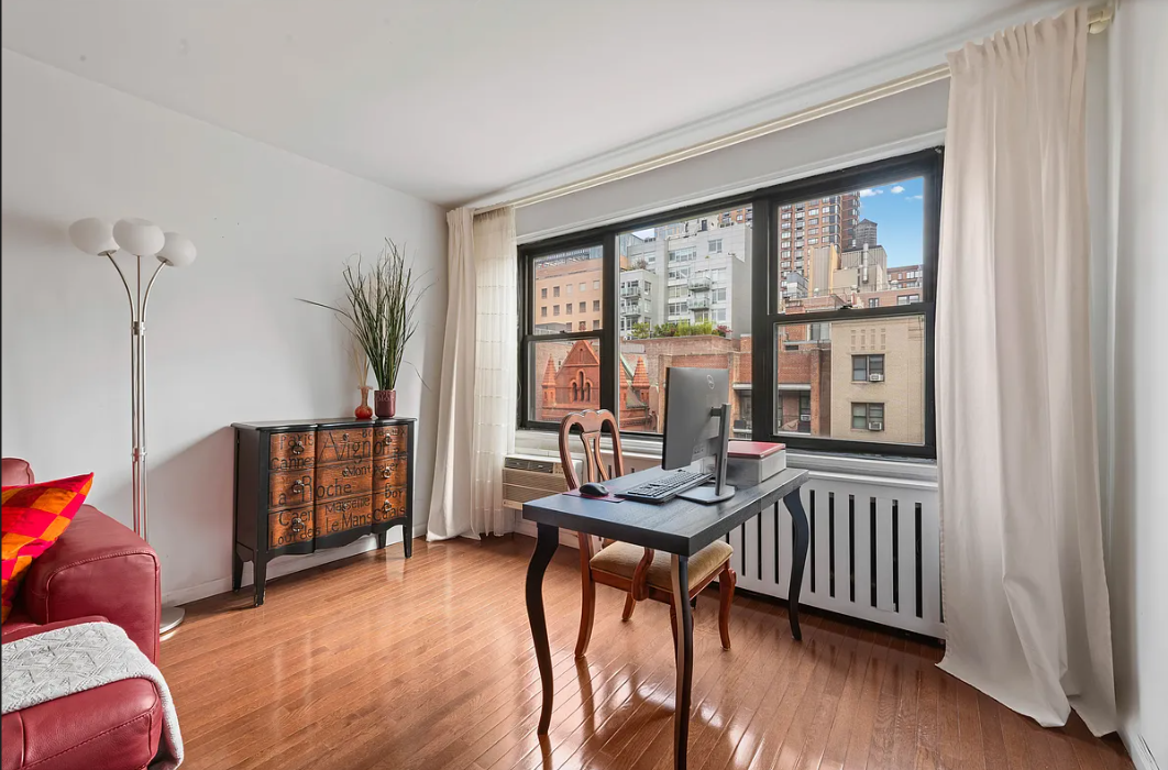 408 West 57th Street 7L Clinton New York NY 10019
