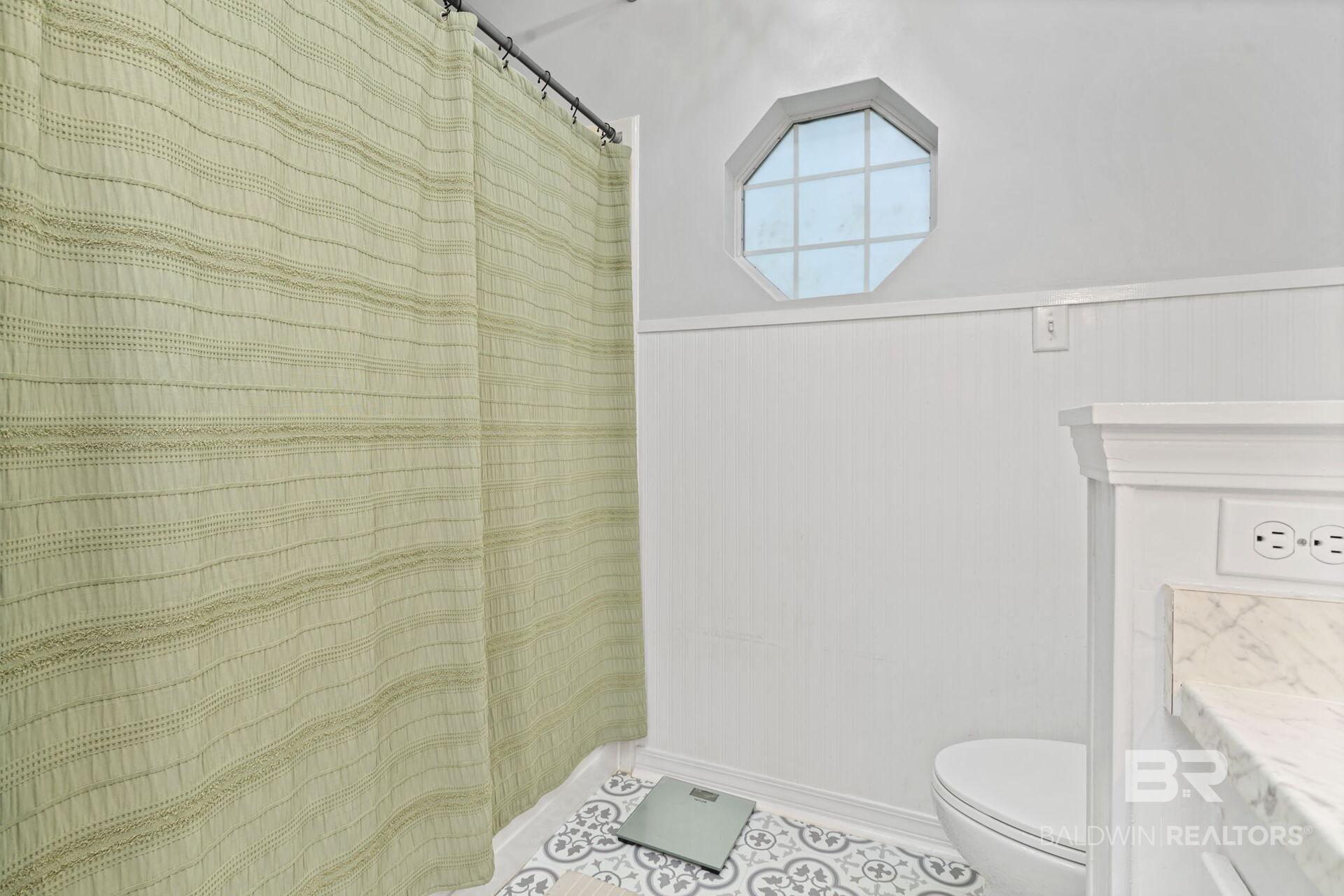 411563 | Photo 25