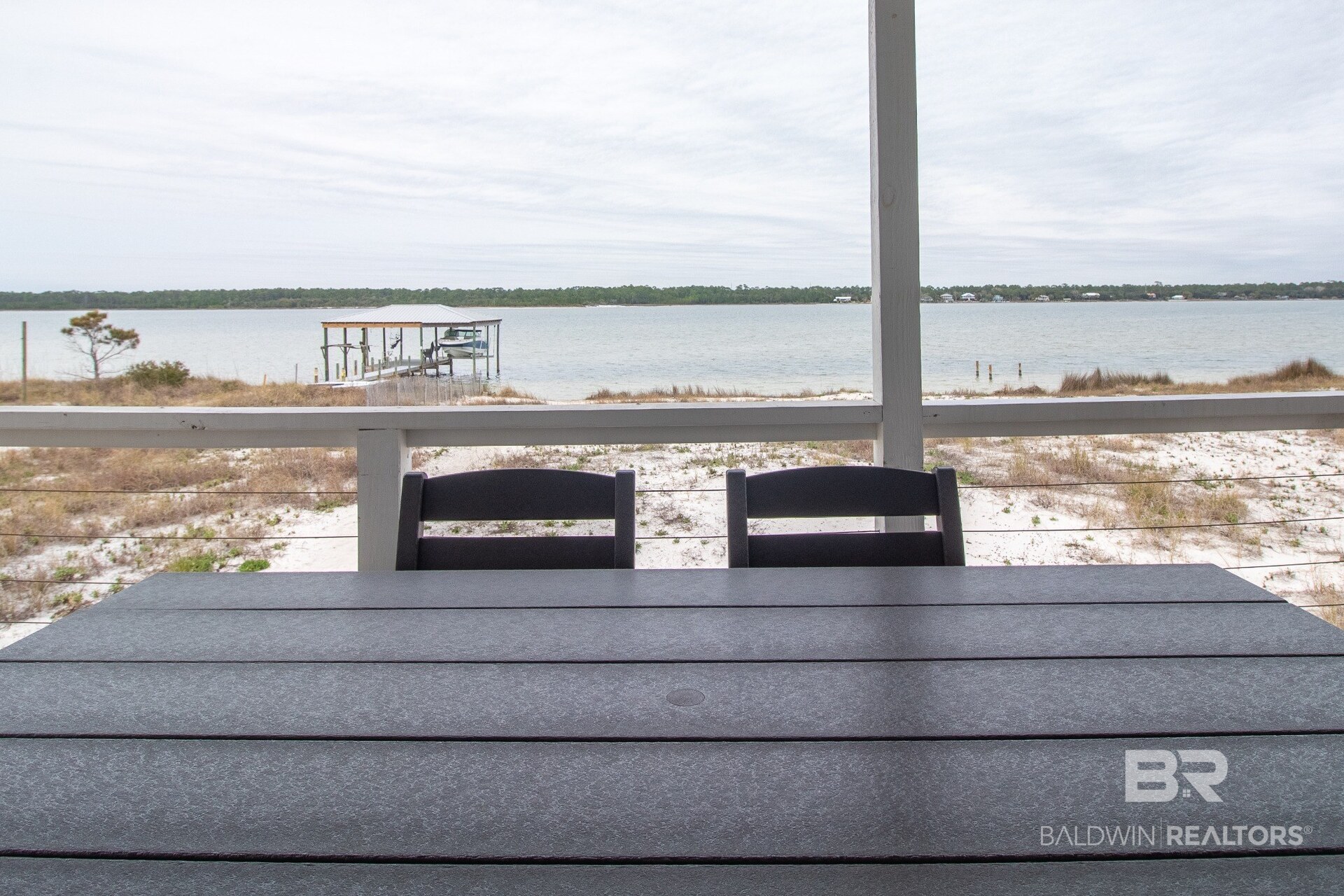 411561 | Photo 14