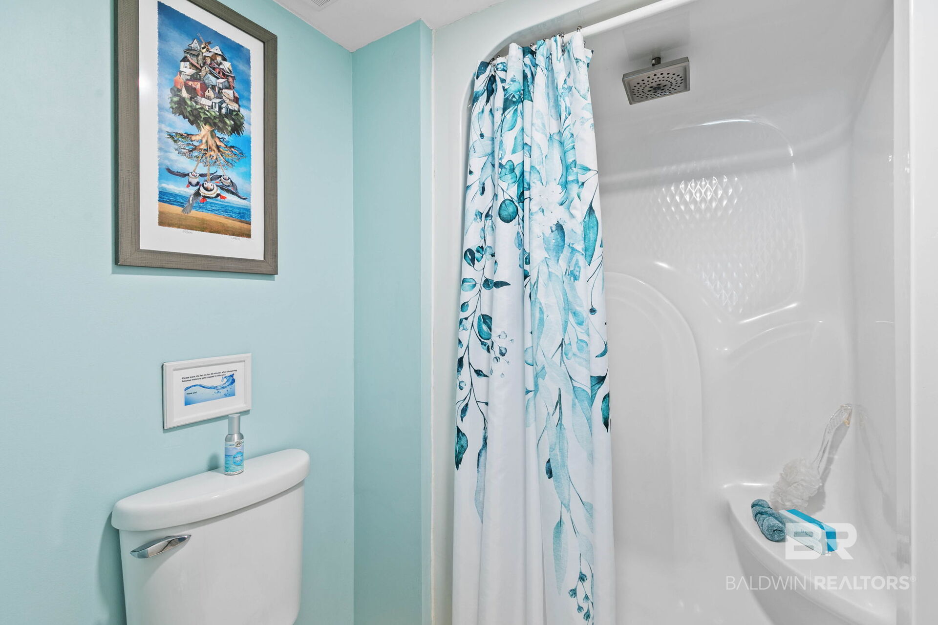 411581 | Photo 22