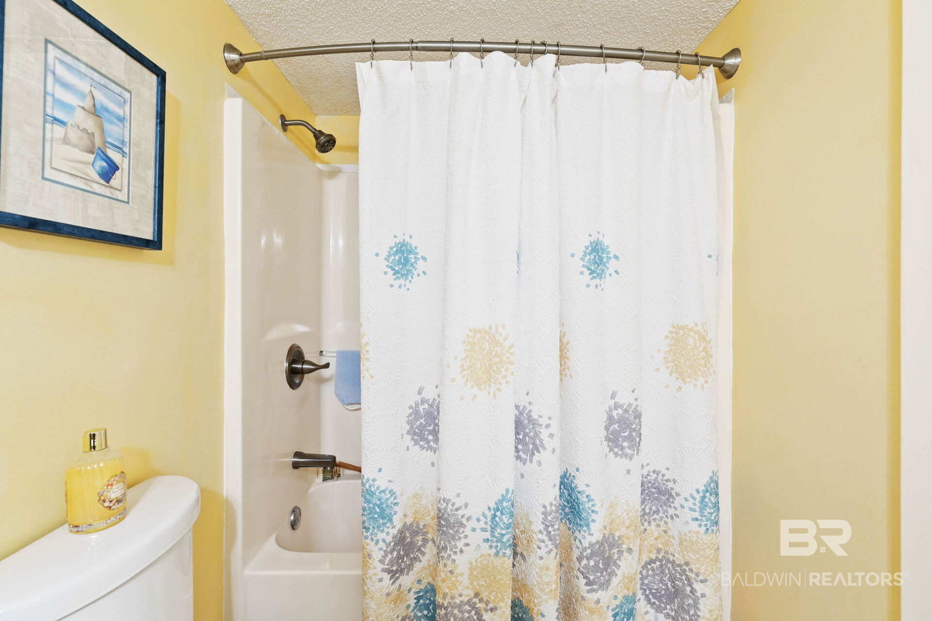 411581 | Photo 28