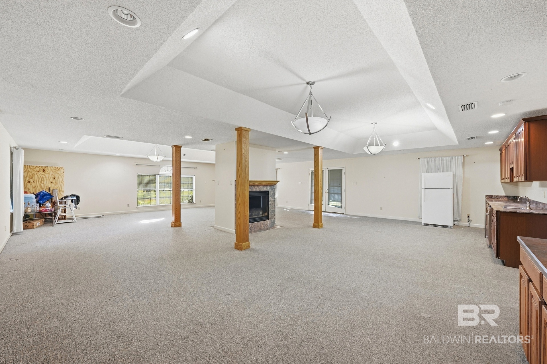 411588 | Photo 11