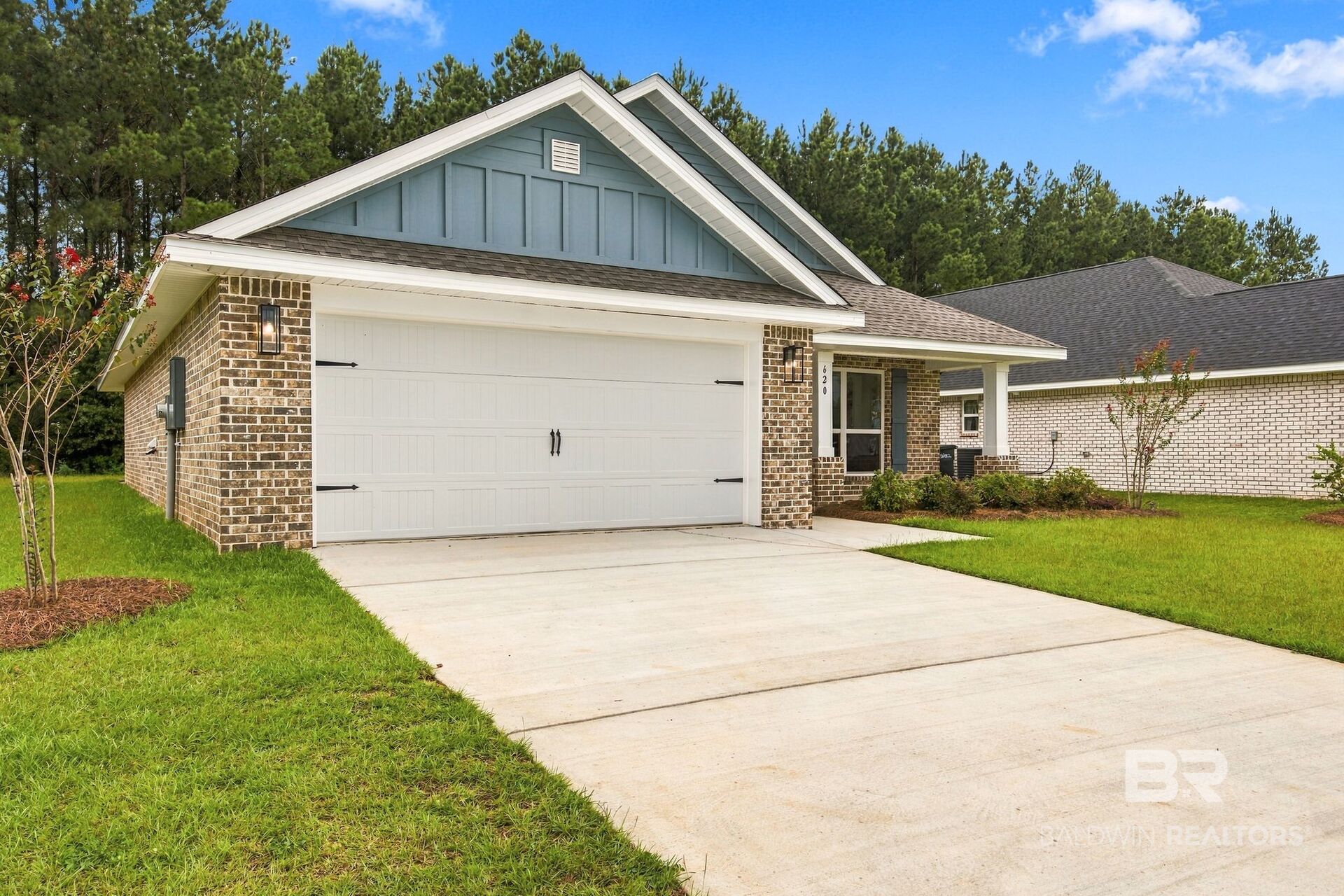 Photo 2 of Single family home for sale at 620 Mayflower Dr, Foley, AL 36535 | MLS# 410285 | Listing updated on 2026-10-04