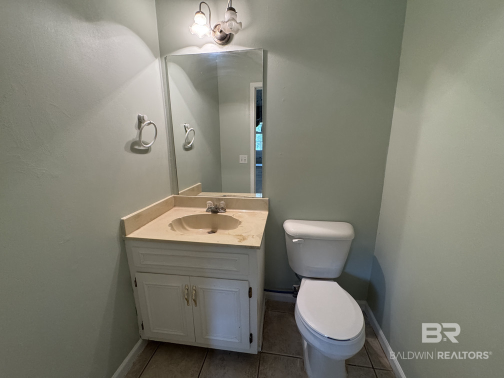 411621 | Photo 24