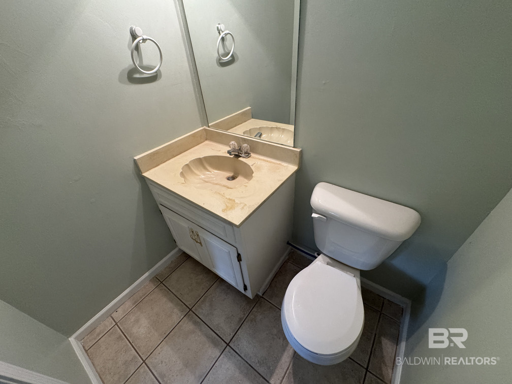 411621 | Photo 23