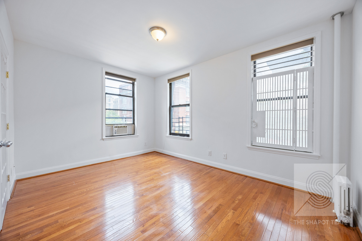 160 Wadsworth Avenue 307 Washington Heights New York NY 10033