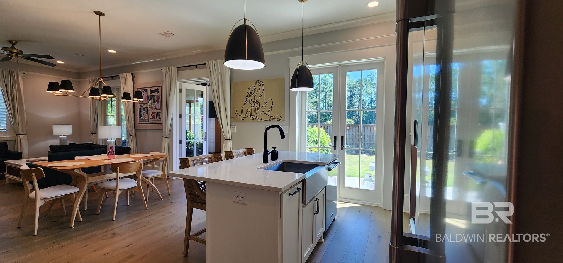 411653 | Photo 5