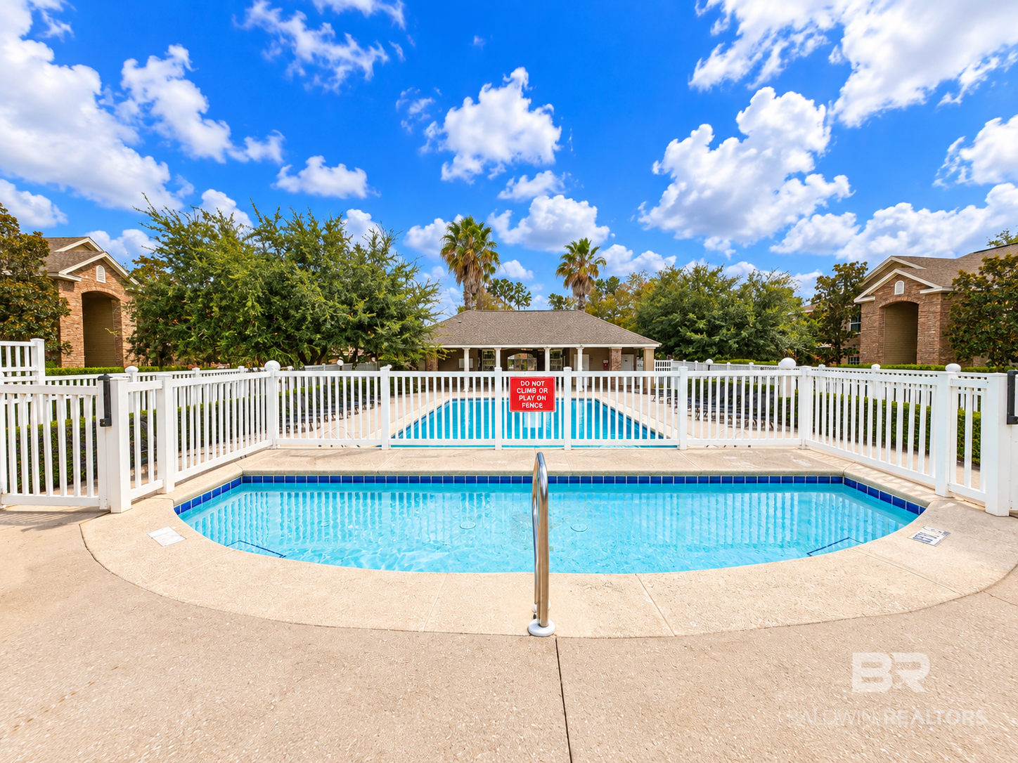 Photo 3 of Townhouse for sale at 450 Park Ave #APT 109, Foley, AL 36535 | MLS# 411677 | Listing updated on 2026-10-06