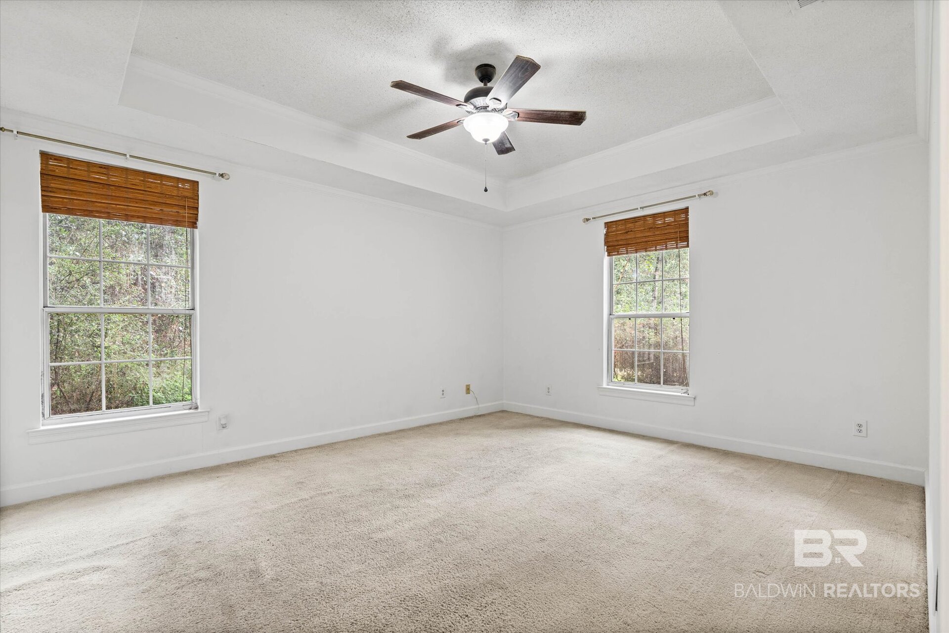 411711 | Photo 17