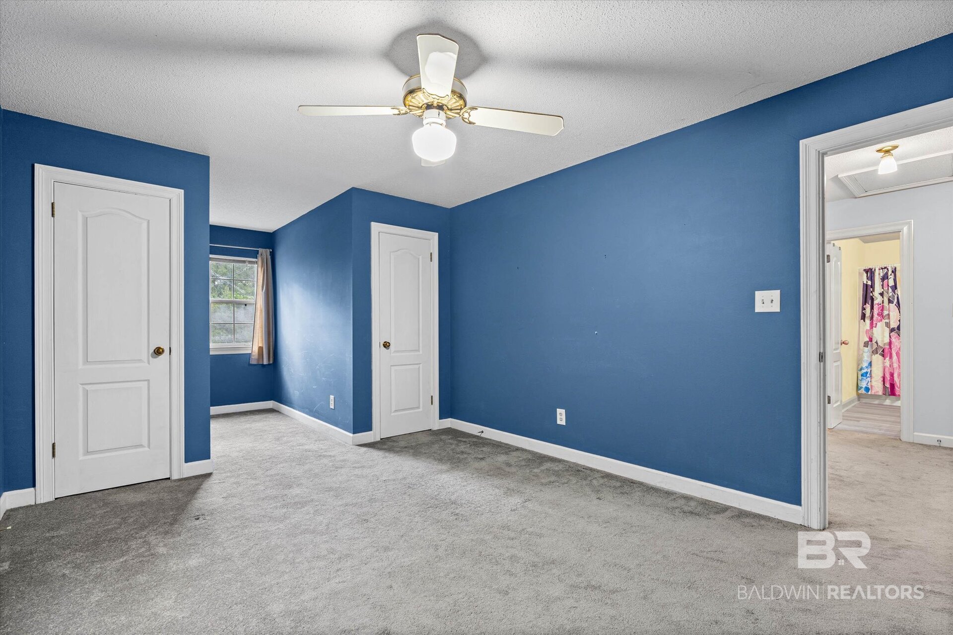 411711 | Photo 21