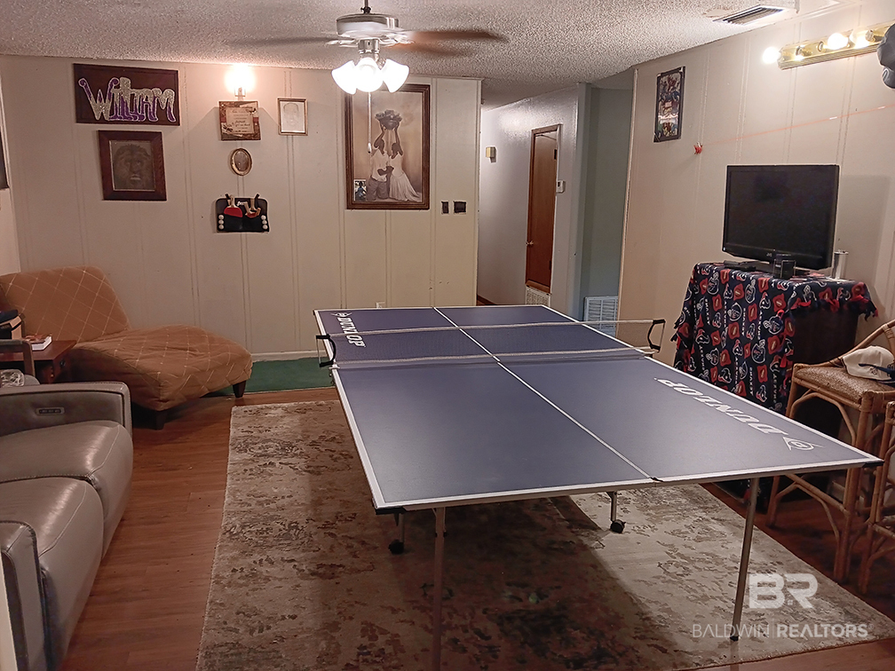 411463 | Photo 14