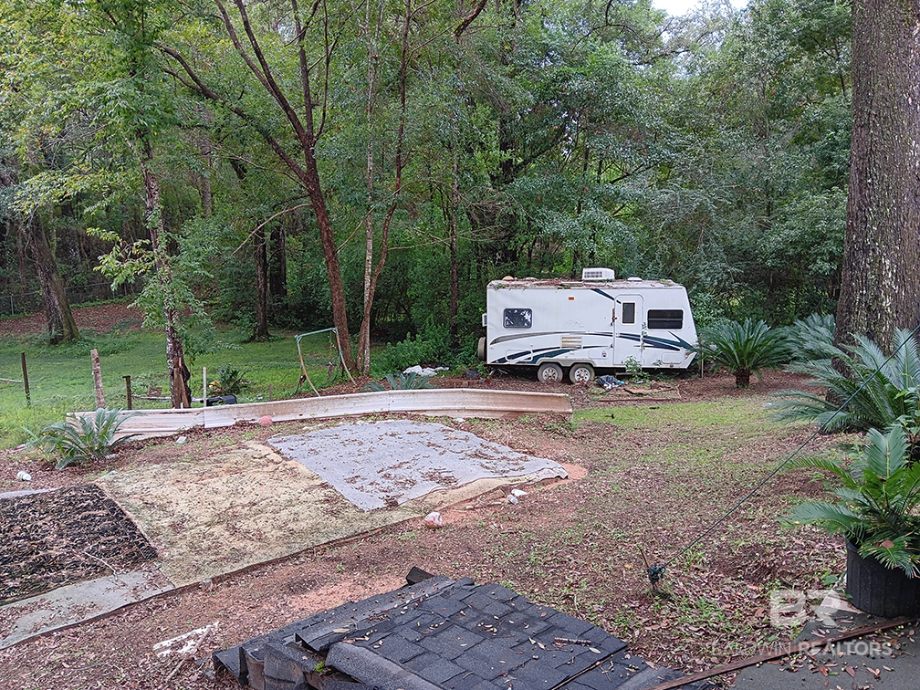 411463 | Photo 31