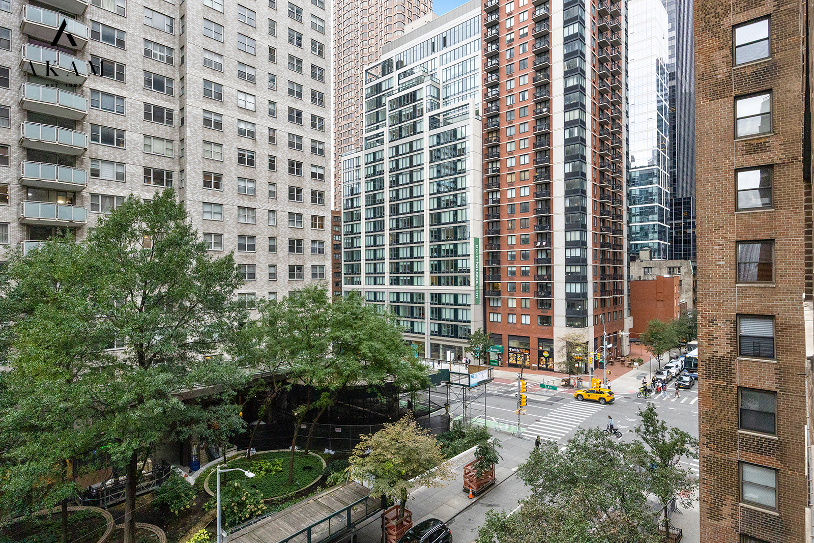 305 East 40th Street 6N Tudor City New York NY 10016