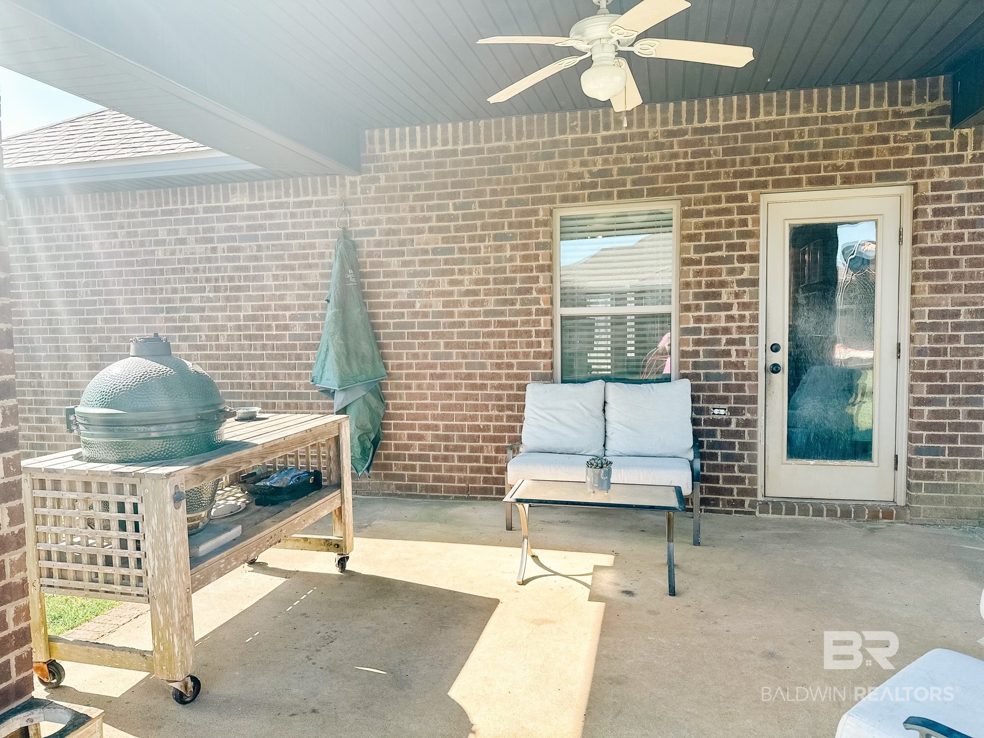 411690 | Photo 28