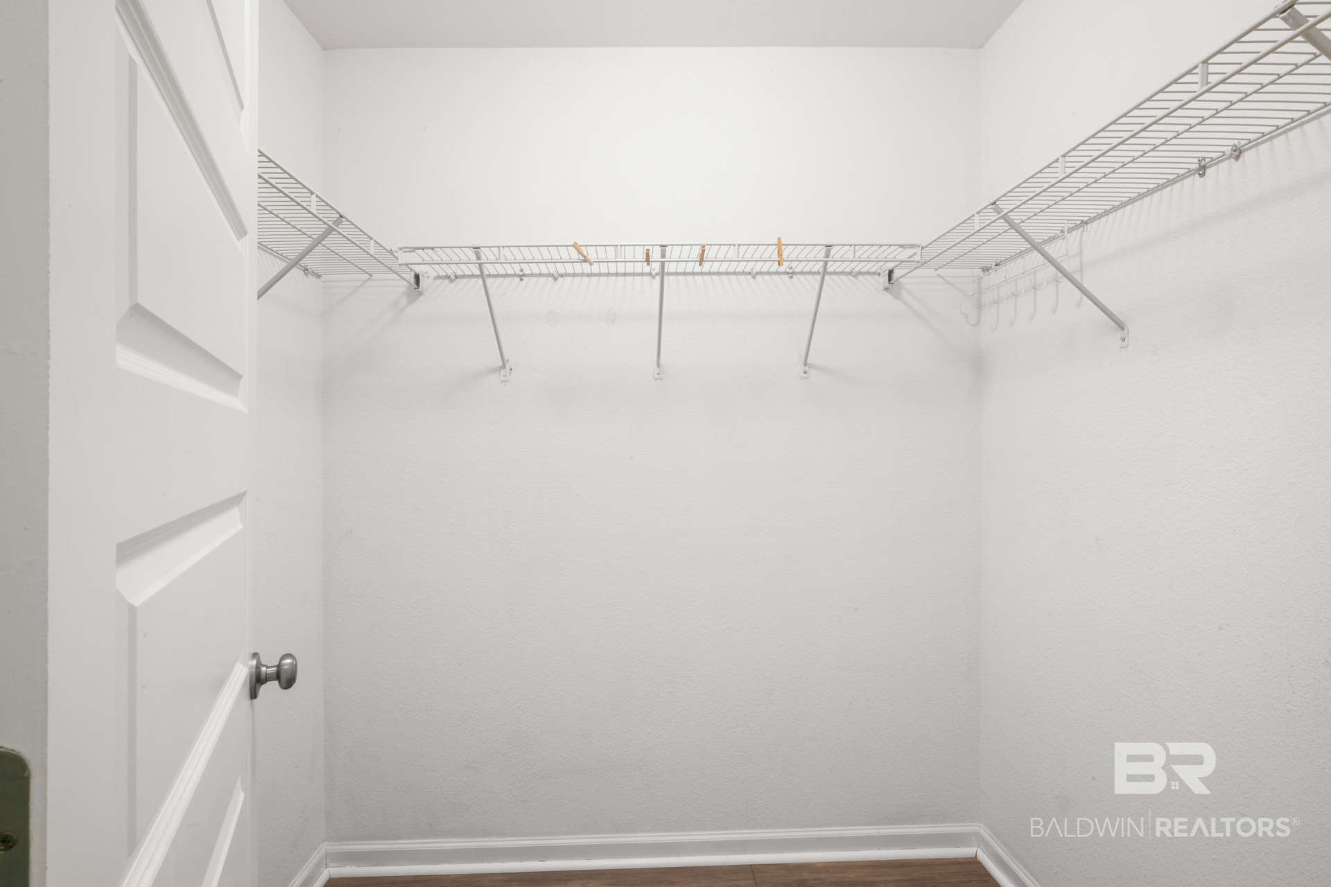 411520 | Photo 13