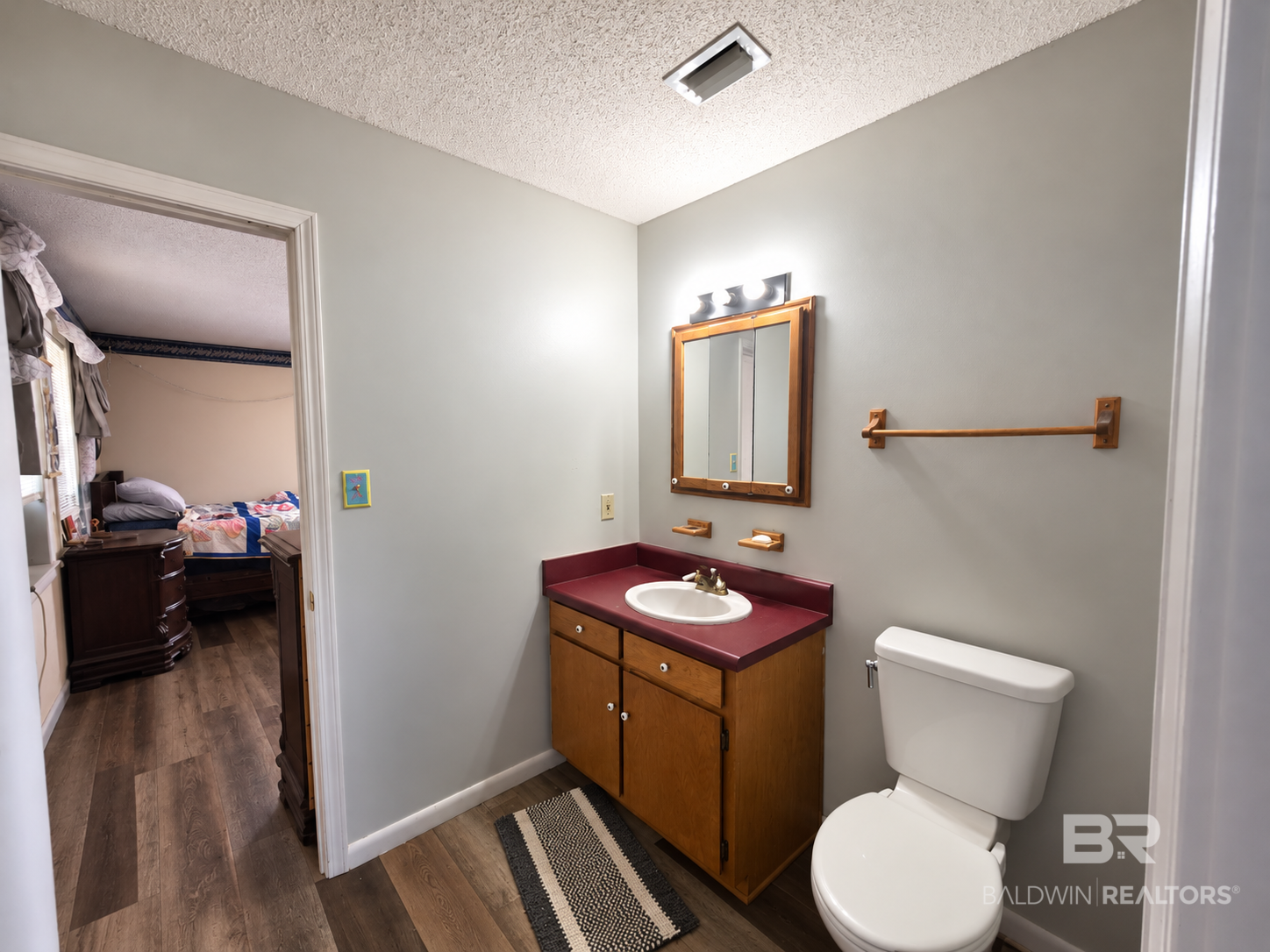 411595 | Photo 27