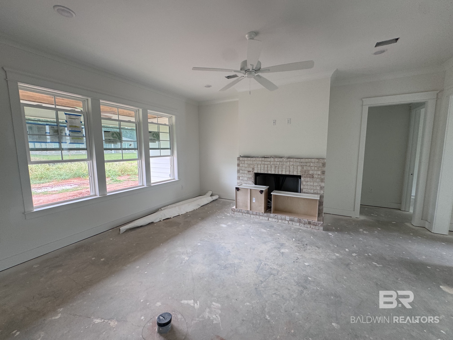 Photo 3 of Sale Pending at 27459 Patch Pl Loop, Daphne, AL 36526 | MLS# 398268 | Listing updated on 2026-10-08