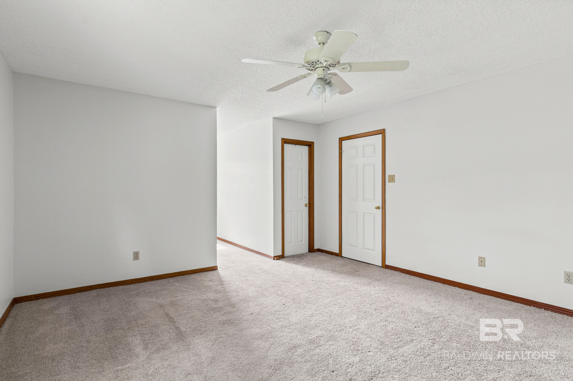 411786 | Photo 20
