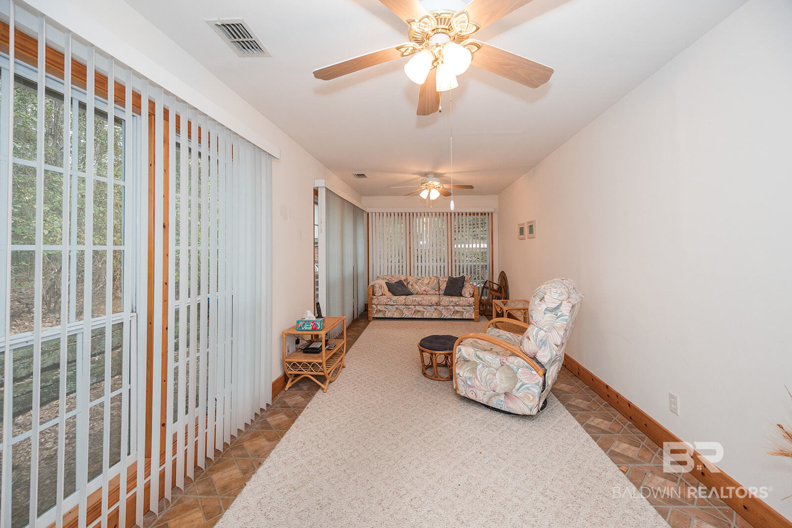 411805 | Photo 20