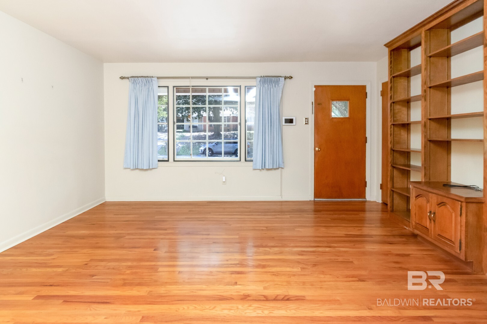 411761 | Photo 28