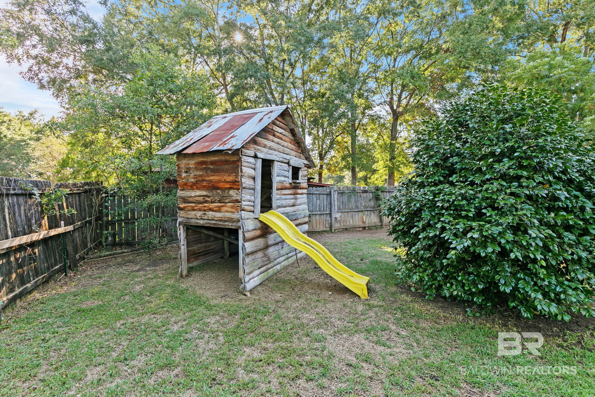411793 | Photo 2